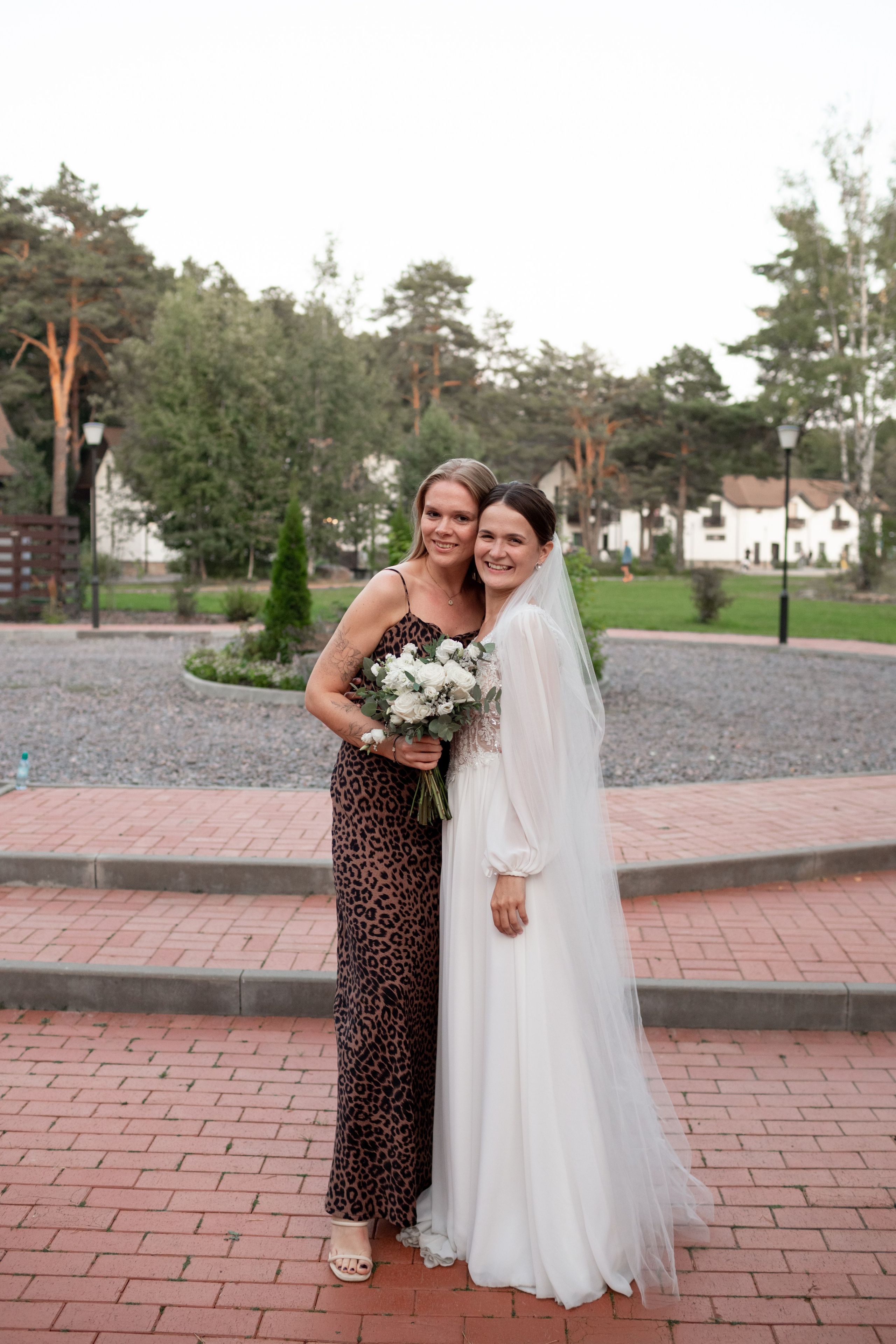 Свадебная фотопрогулка в Пушкине. Свадебный фотограф Кирилл Белый