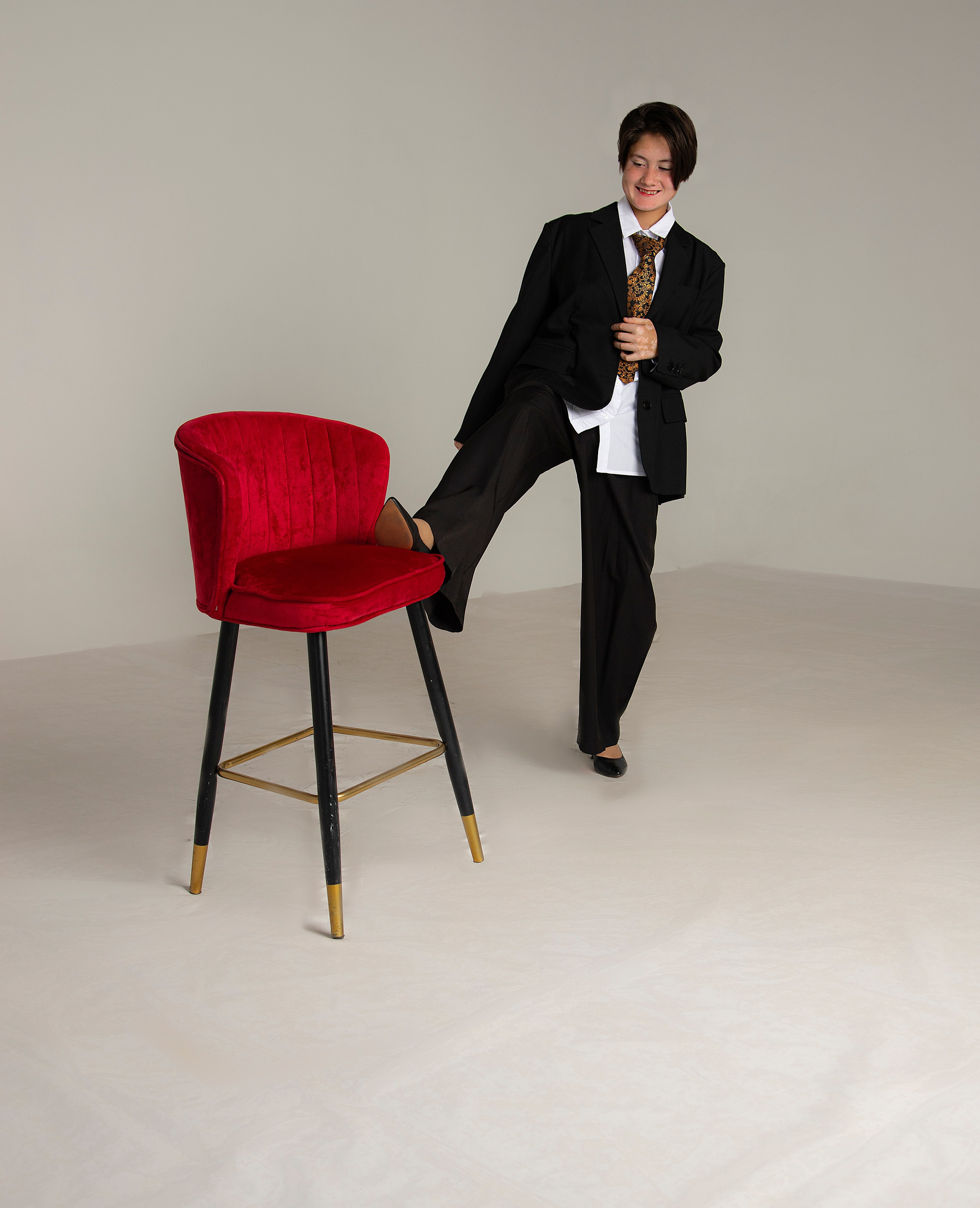 Съемка с красным роялем. Индивидуальные и семейные съемки в Москве. Портретный фотограф Наталья Олейник