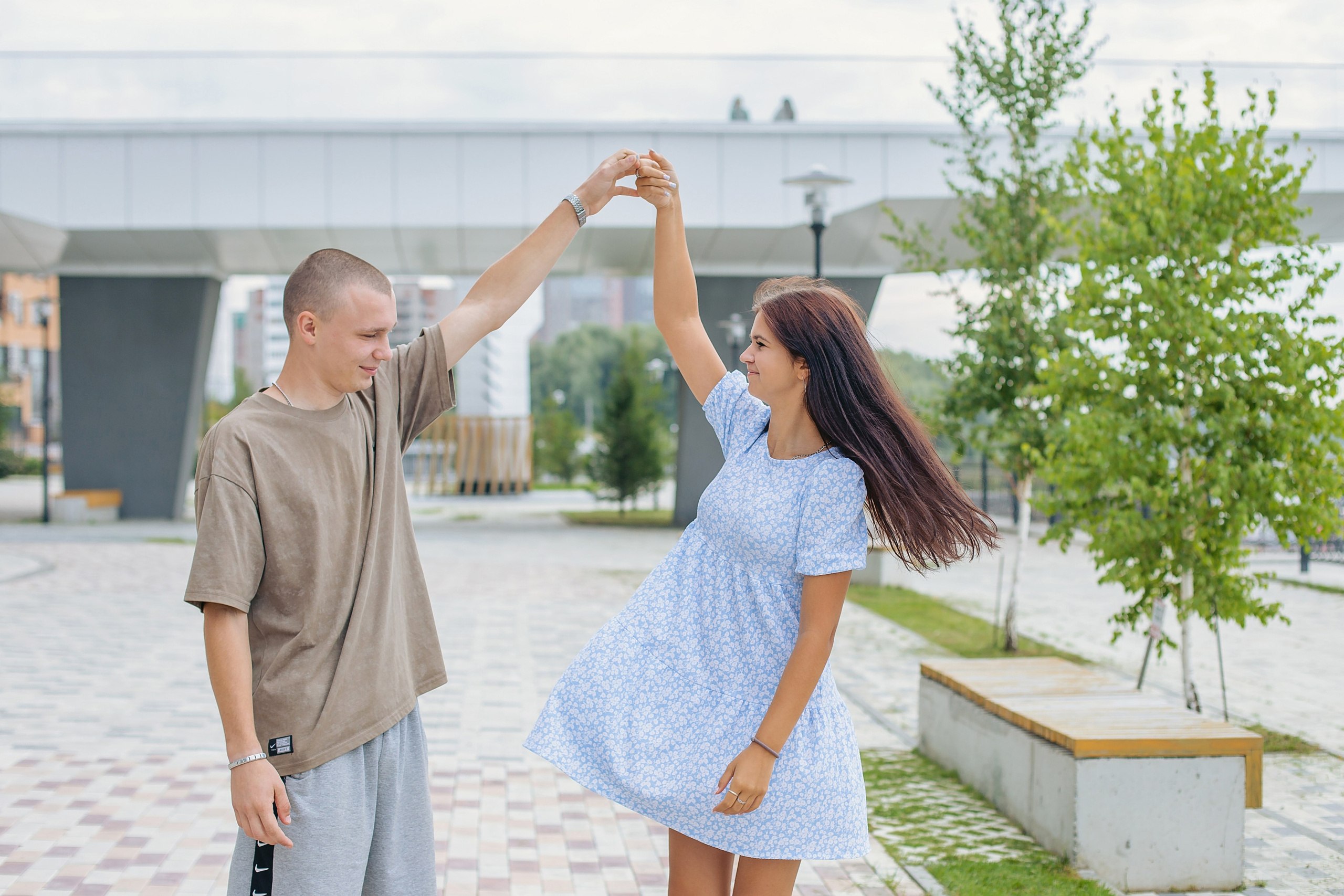 Love story. Выпускные альбомы Искитим, Бердск и Новосибирск Крюкова Елена