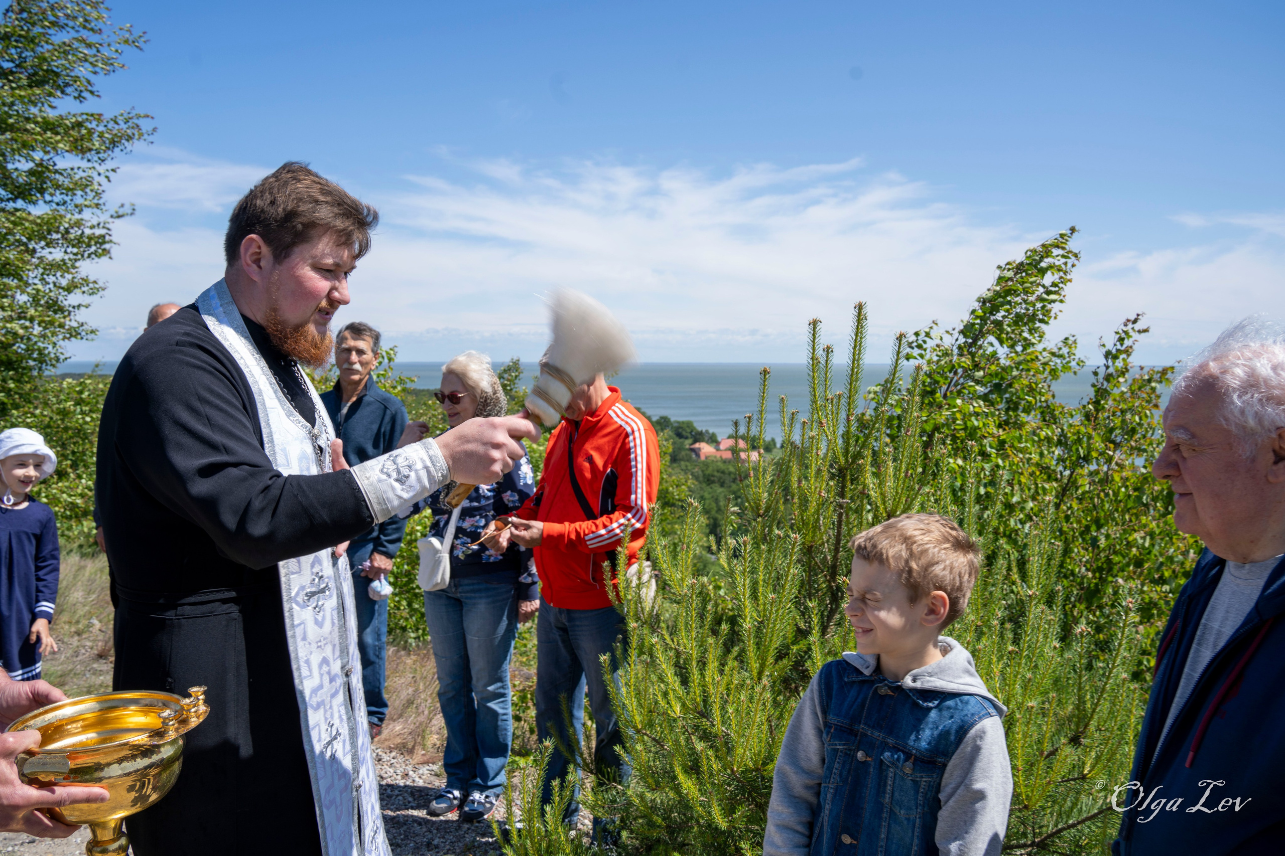 Освящение Поклонного Креста в поселке Морское Калининградской области. Сфотографируй мою душу!