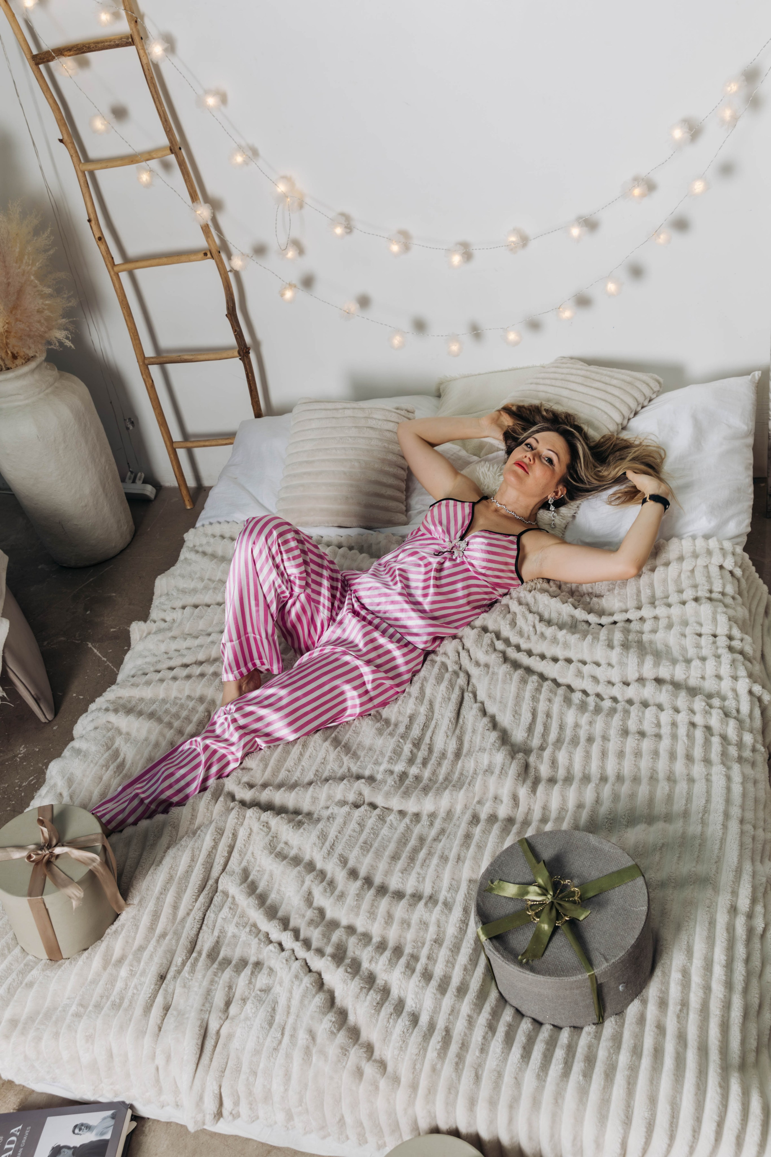 Новогодняя Женя и Яна. Свадебный и семейный фотограф в Санкт-Петербурге Лолита Евстифеева