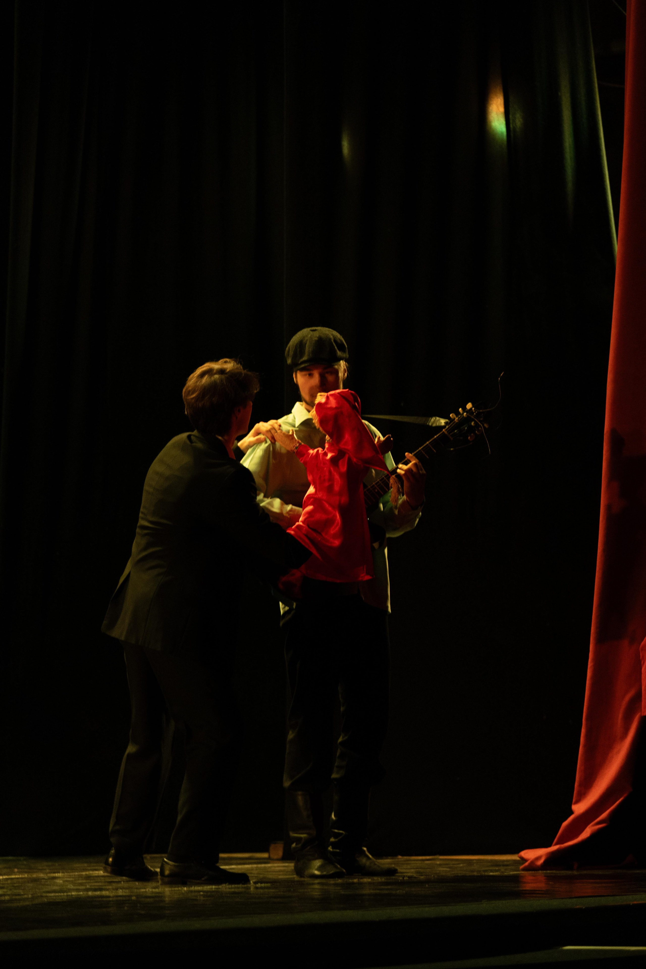 СГИИ — Дипломная работа. KiPPER Gallery — Фотограф