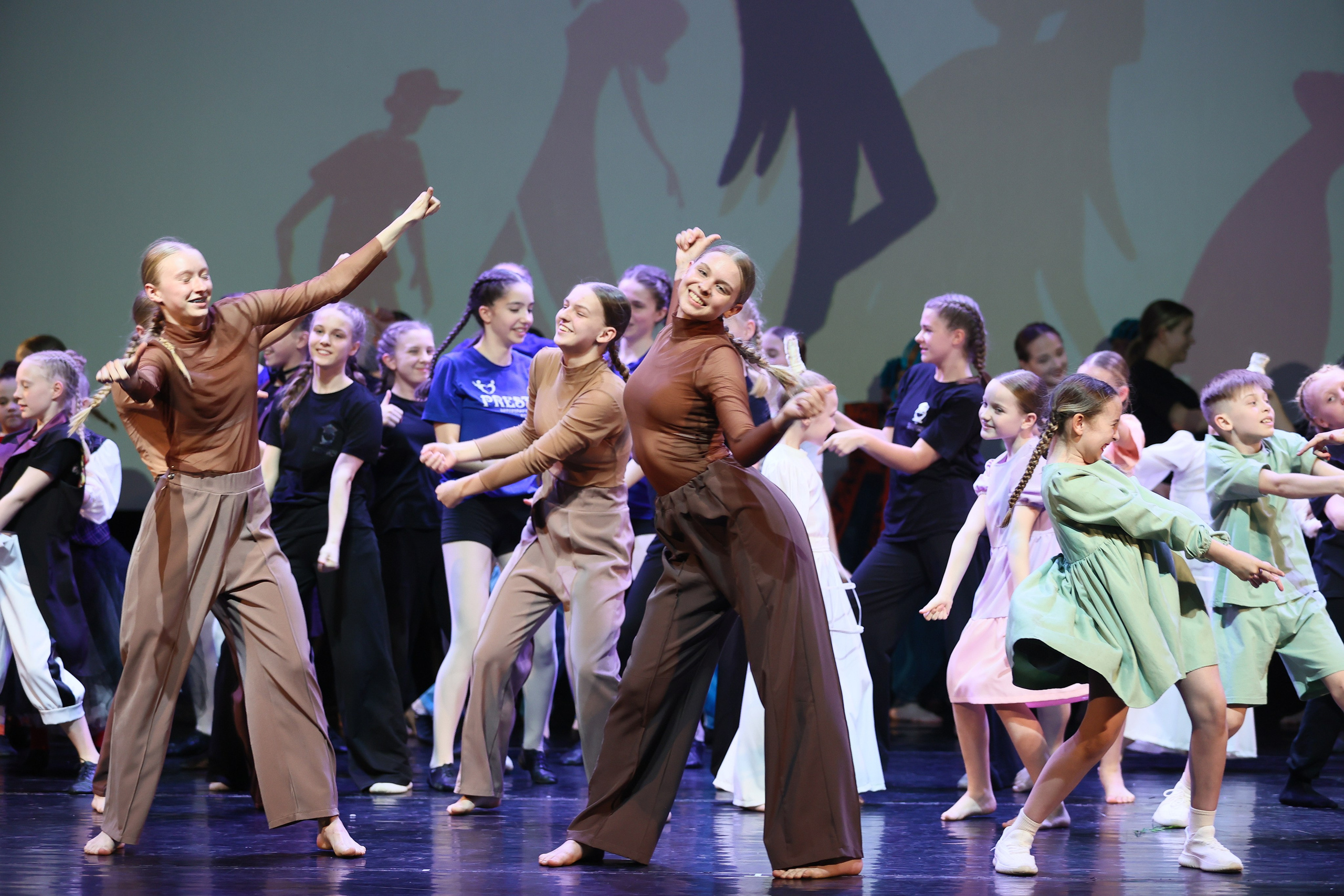 Профессиональная съемка хореографического конкурса в Пушкине, Ленинградская область. Портретный Фотограф Александр «Konevtsoph» В Санкт-Петербурге