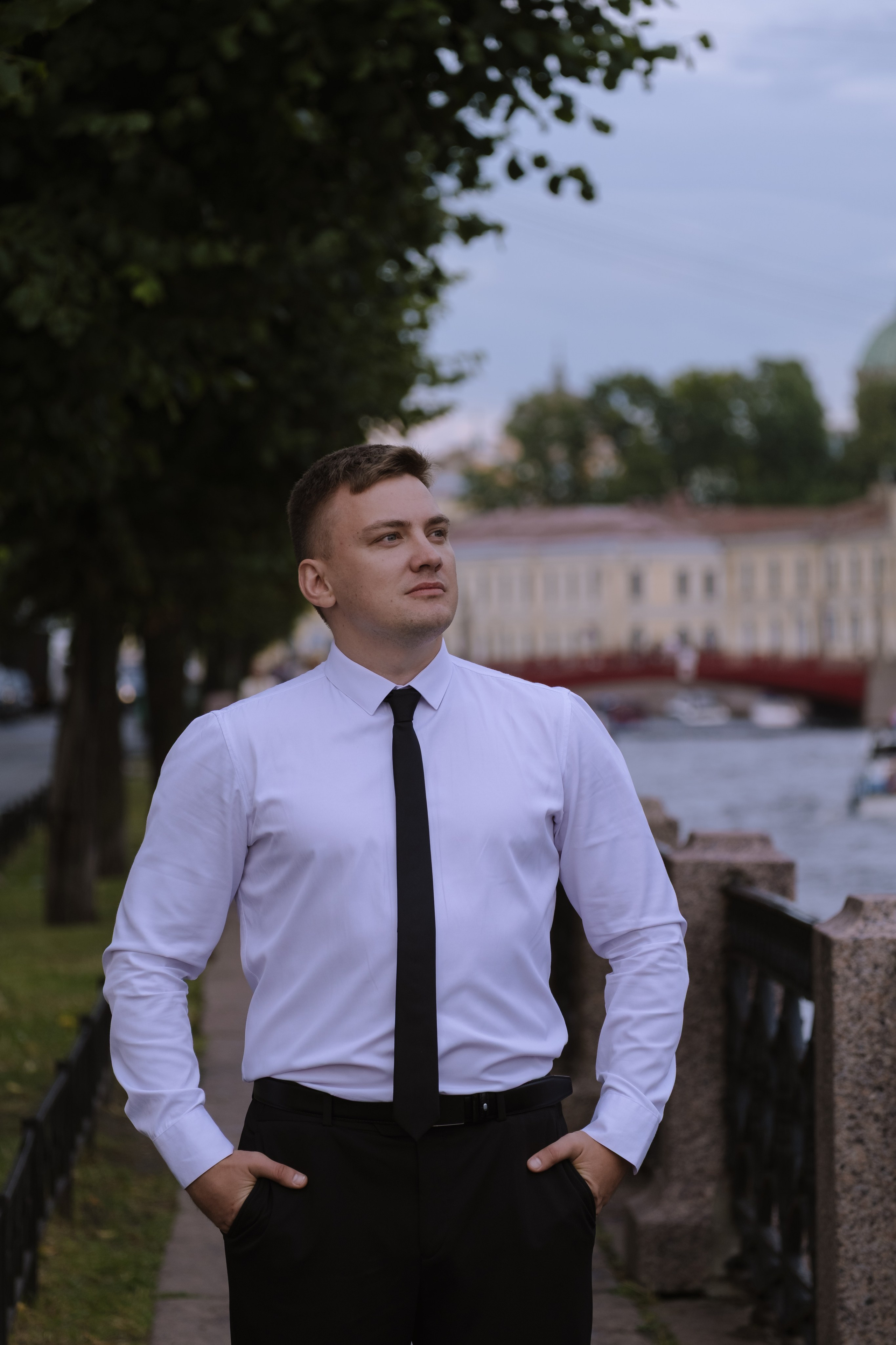 СВАДЕБНАЯ СЬЕМКА С ИСАКИЕВСКИМ СОБОРОМ, АСТОРИЯ И ЗАКОНОДАТЕЛЬНОЕ СОБРАНИЕ. Профессиональный фотограф, Санкт-Петербург — Виктория Богомолова