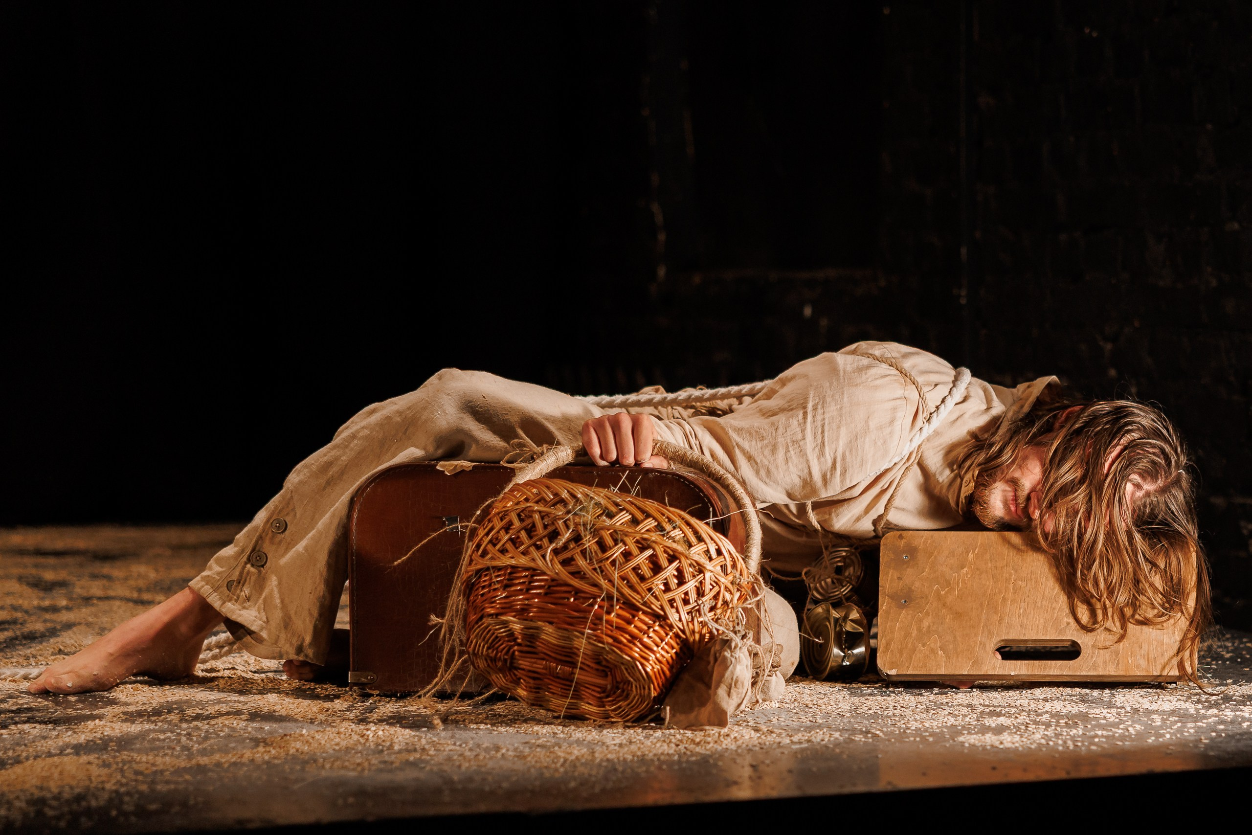 Спектакль «В ожидании Годо» от театра Д. Лица в СПб. Фотограф в Санкт-Петербурге — Сергей Петров