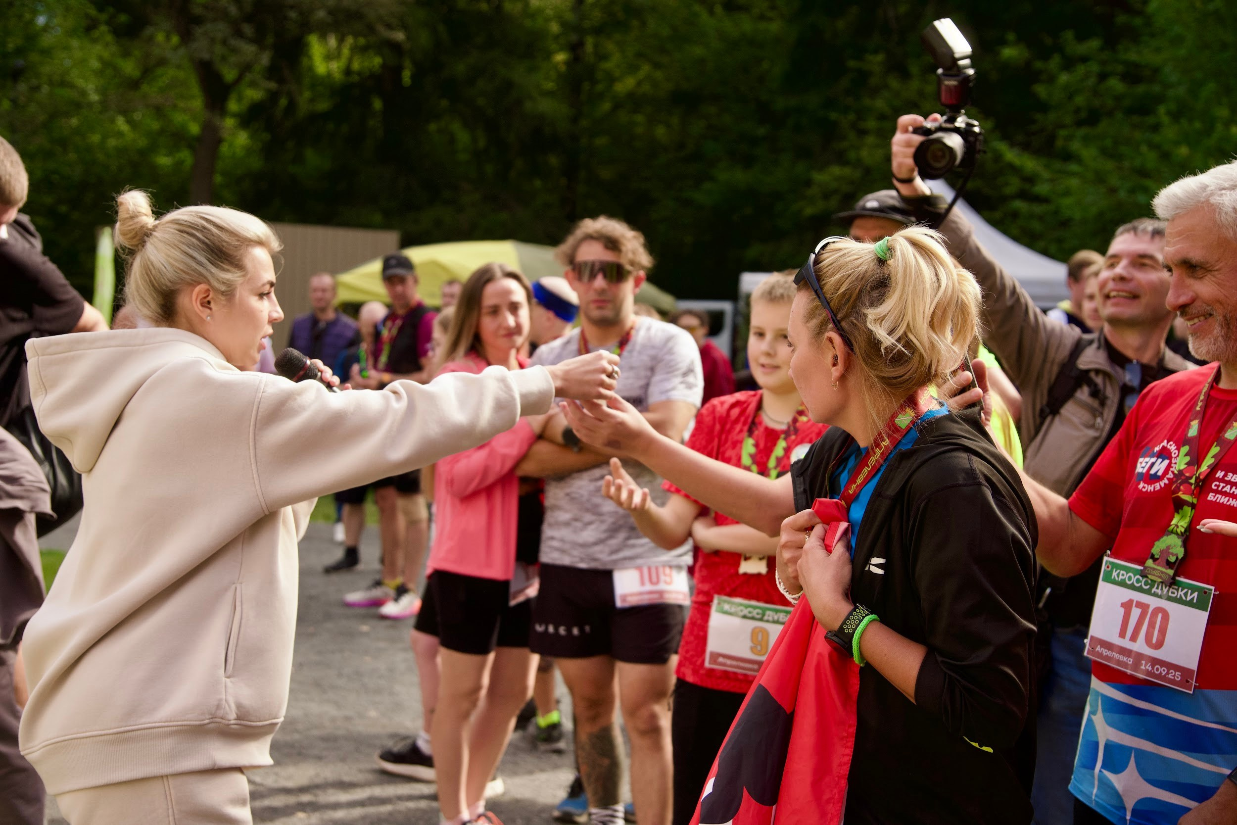 Забег в парке «Дубки». Кафе «БЕЛКА НАШЕПТАЛА». Ну оооочень концептуальное кафе