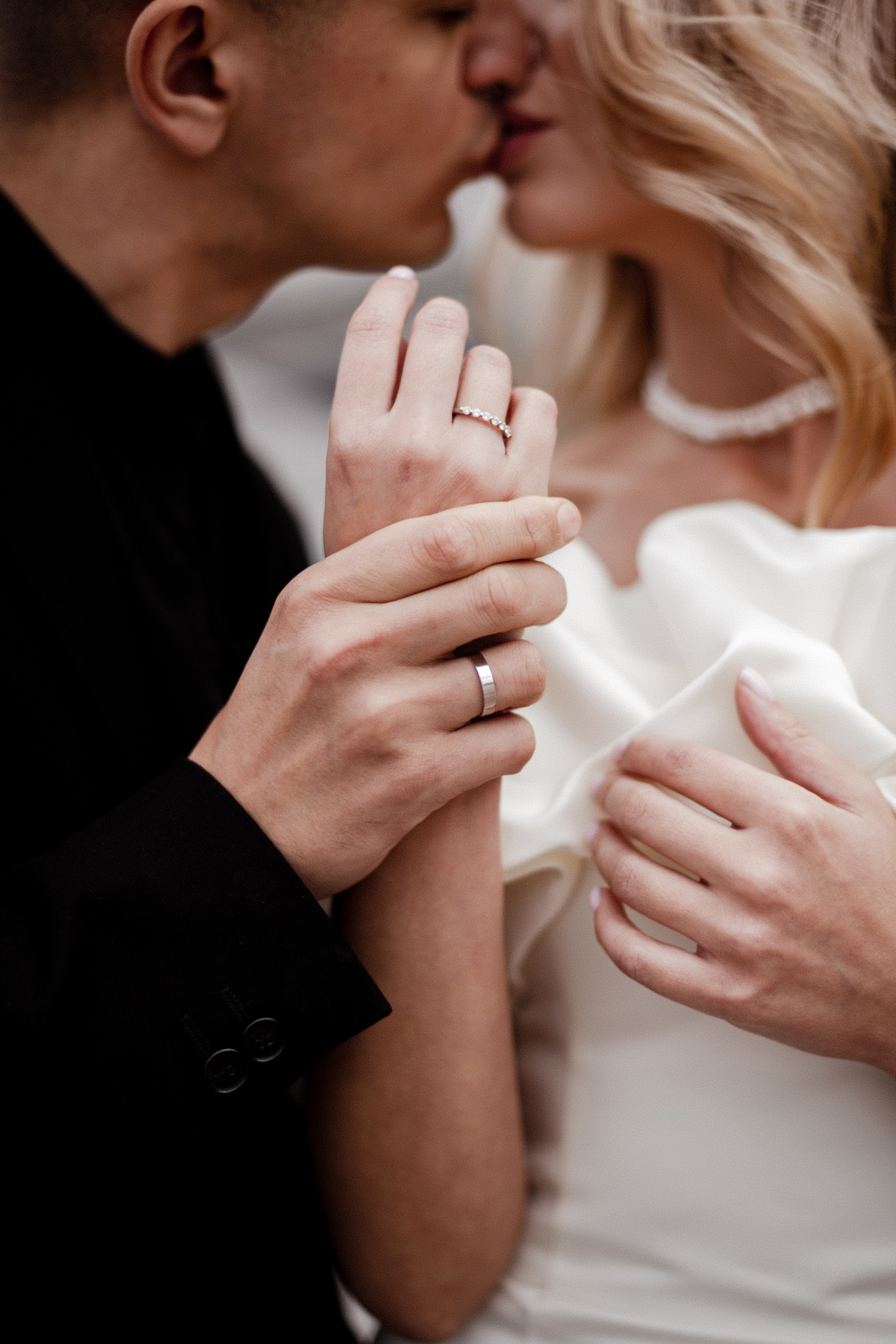 Weddings. Photographer in Tokyo Anatolii Ozarto