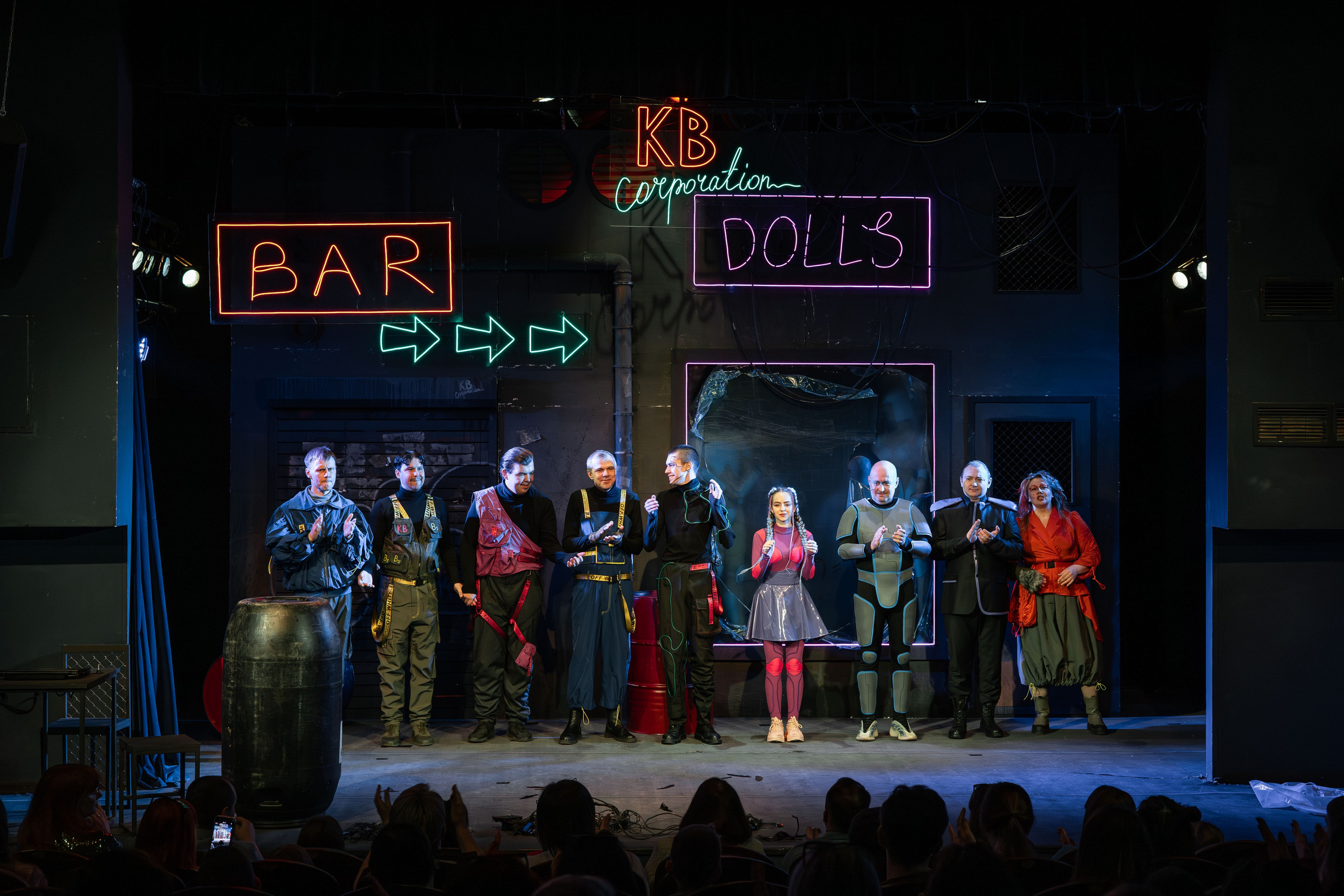 Театр Юного Зрителя «Буратино 2087». Кадр Плюс — Фотография с характером «Визуальный продюсер и фотограф Марк Файзулин»