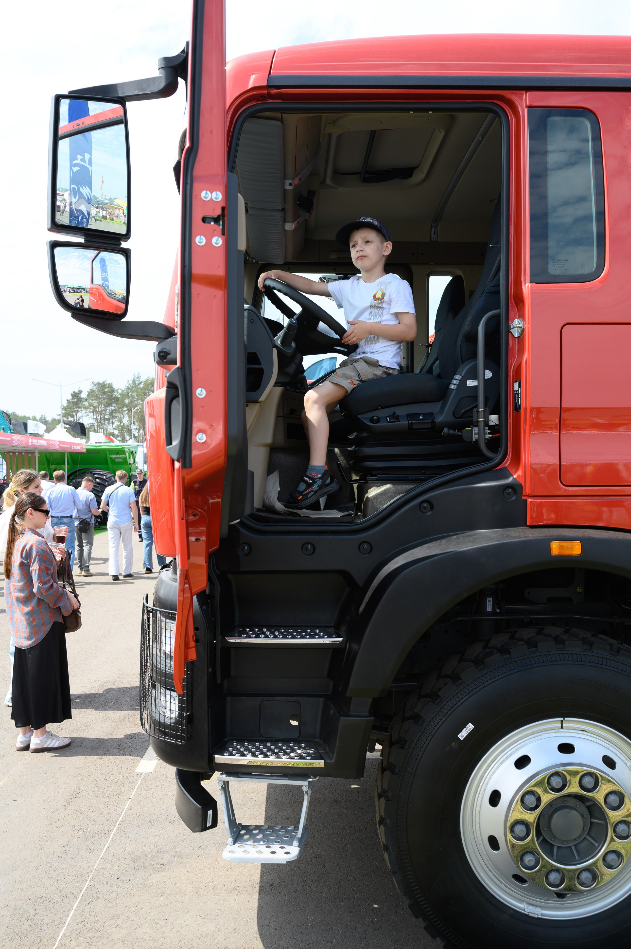 Агровыставка. Фотоуслуги, услуги фотографа, фотографирование важных событий