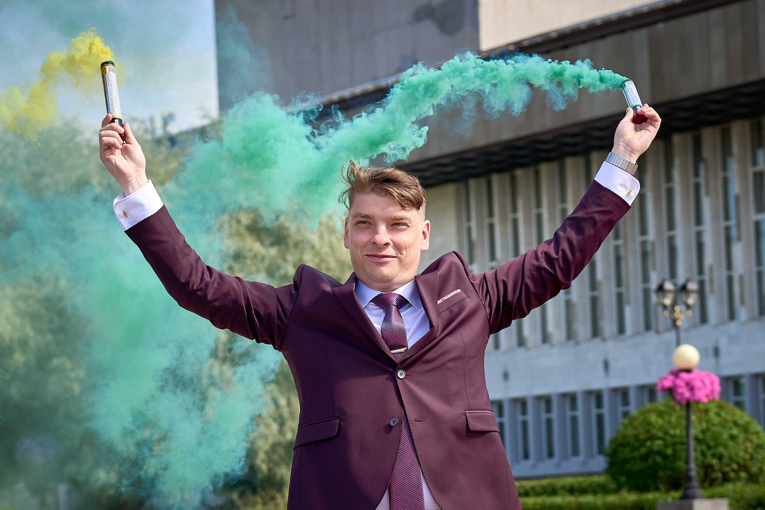 Прогулка после ЗАГСа. Репортажный и портретный фотограф в Томске Ларионов Артём