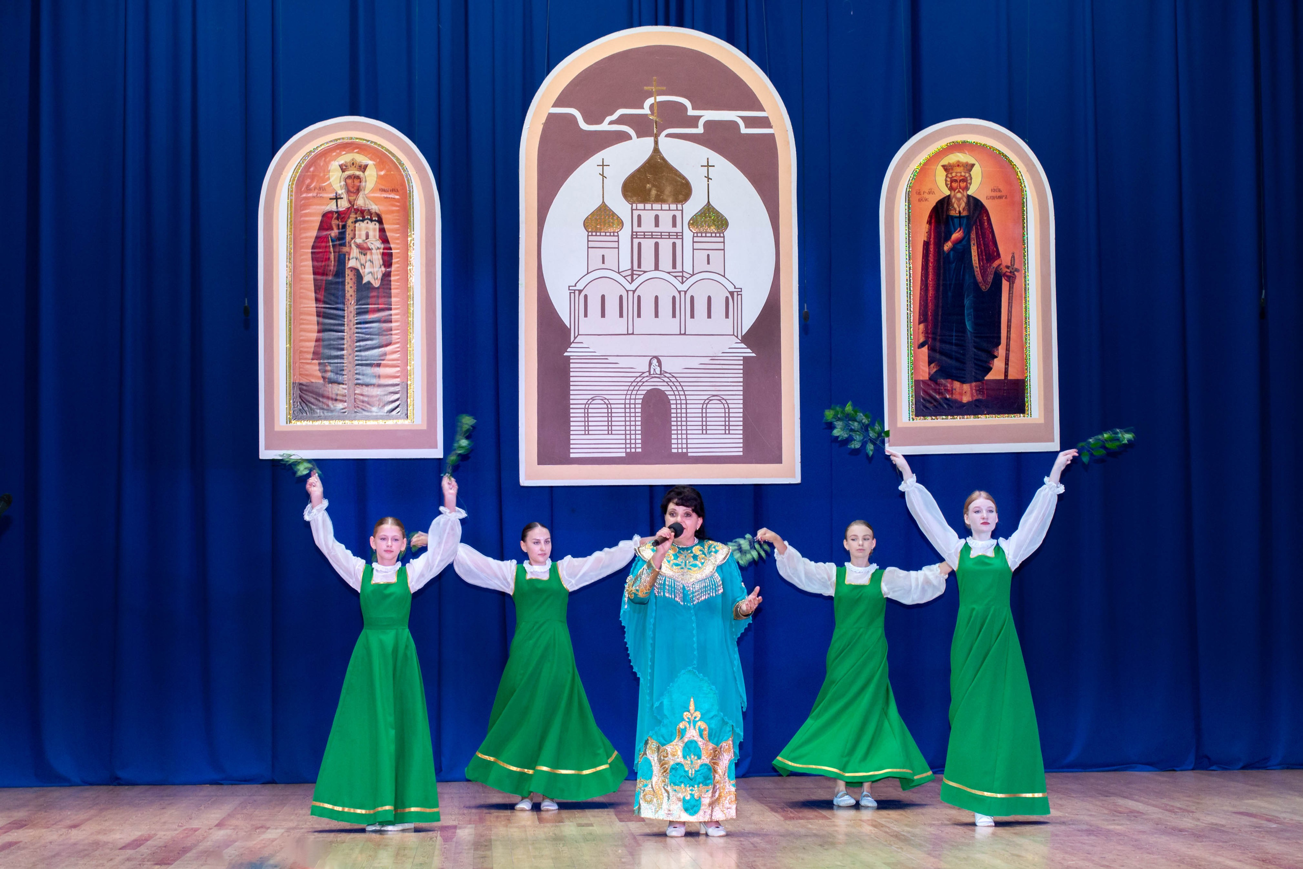 День Святого Владимира п. Радуга. Главная