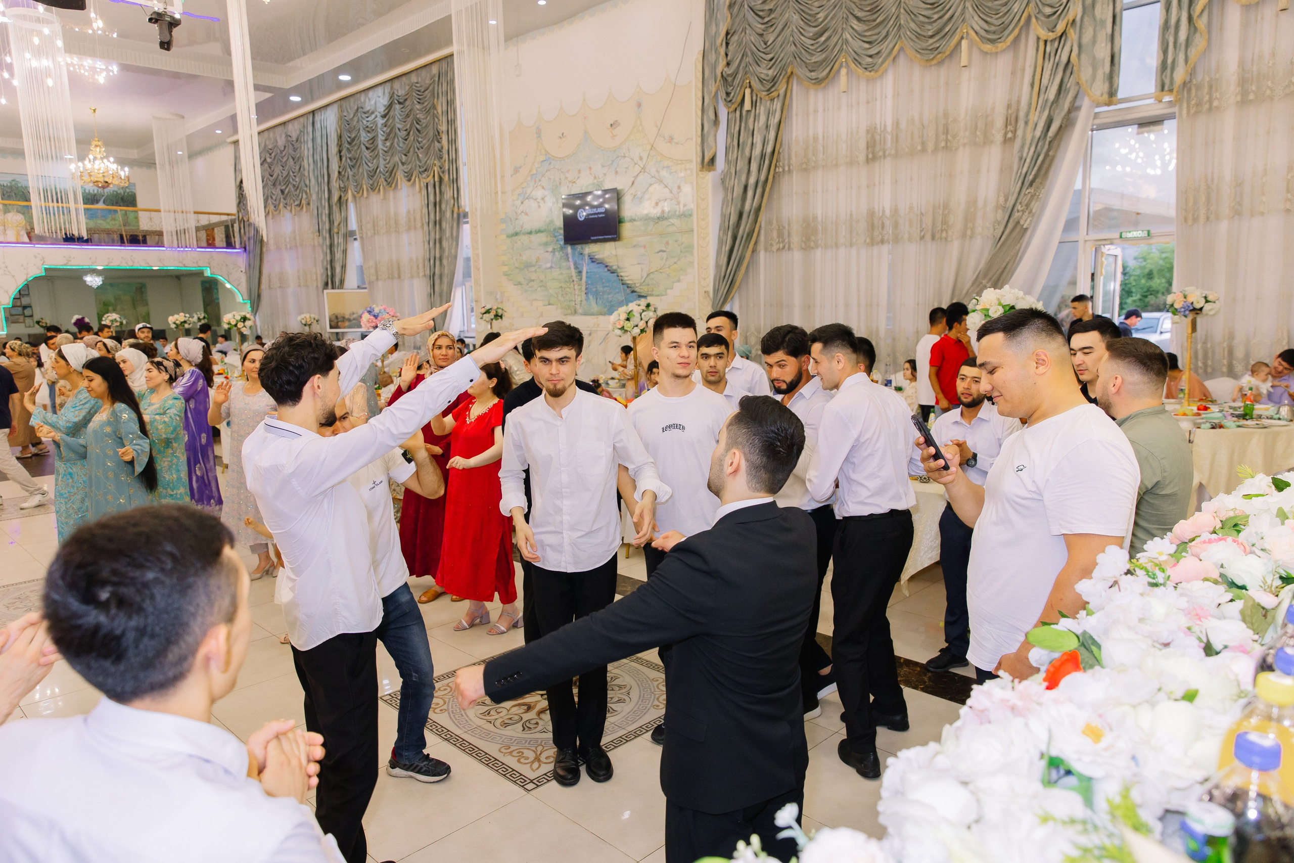 Свадьба Шараф & Гулжахон. Свадебный фотограф в Новосибирске Лидия Александровна