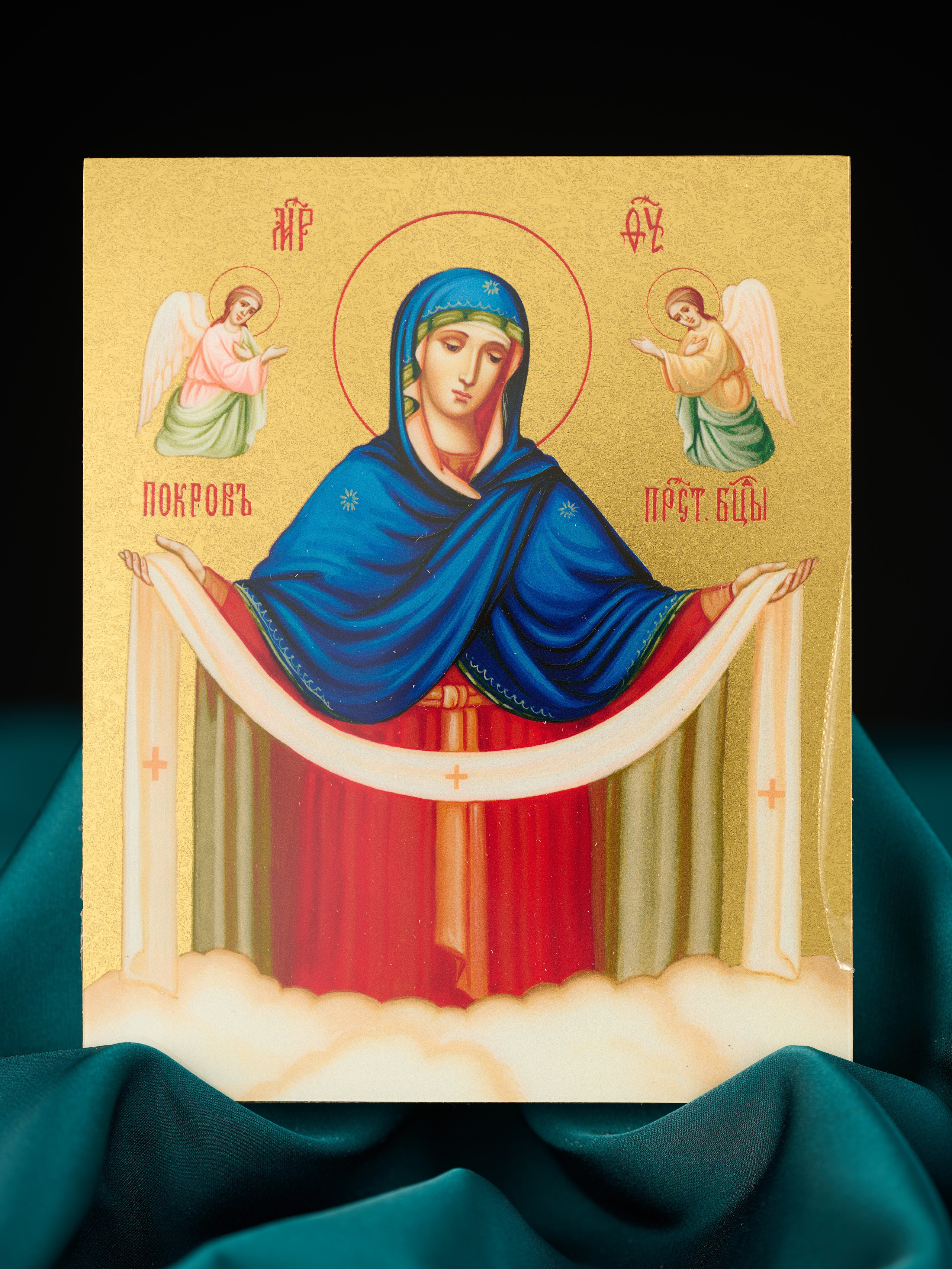 Иконы на досках