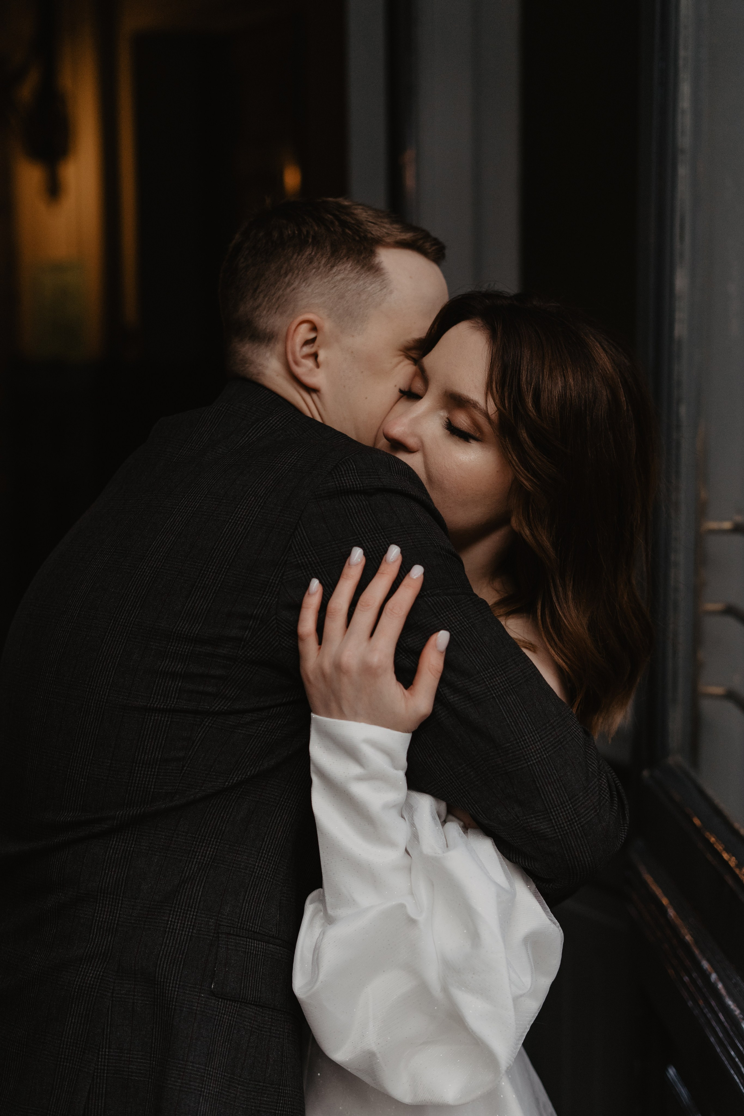 Оксана & Денис | Влюбленные на вокзале. Дина Альбур | Фотограф в Санкт-Петербурге