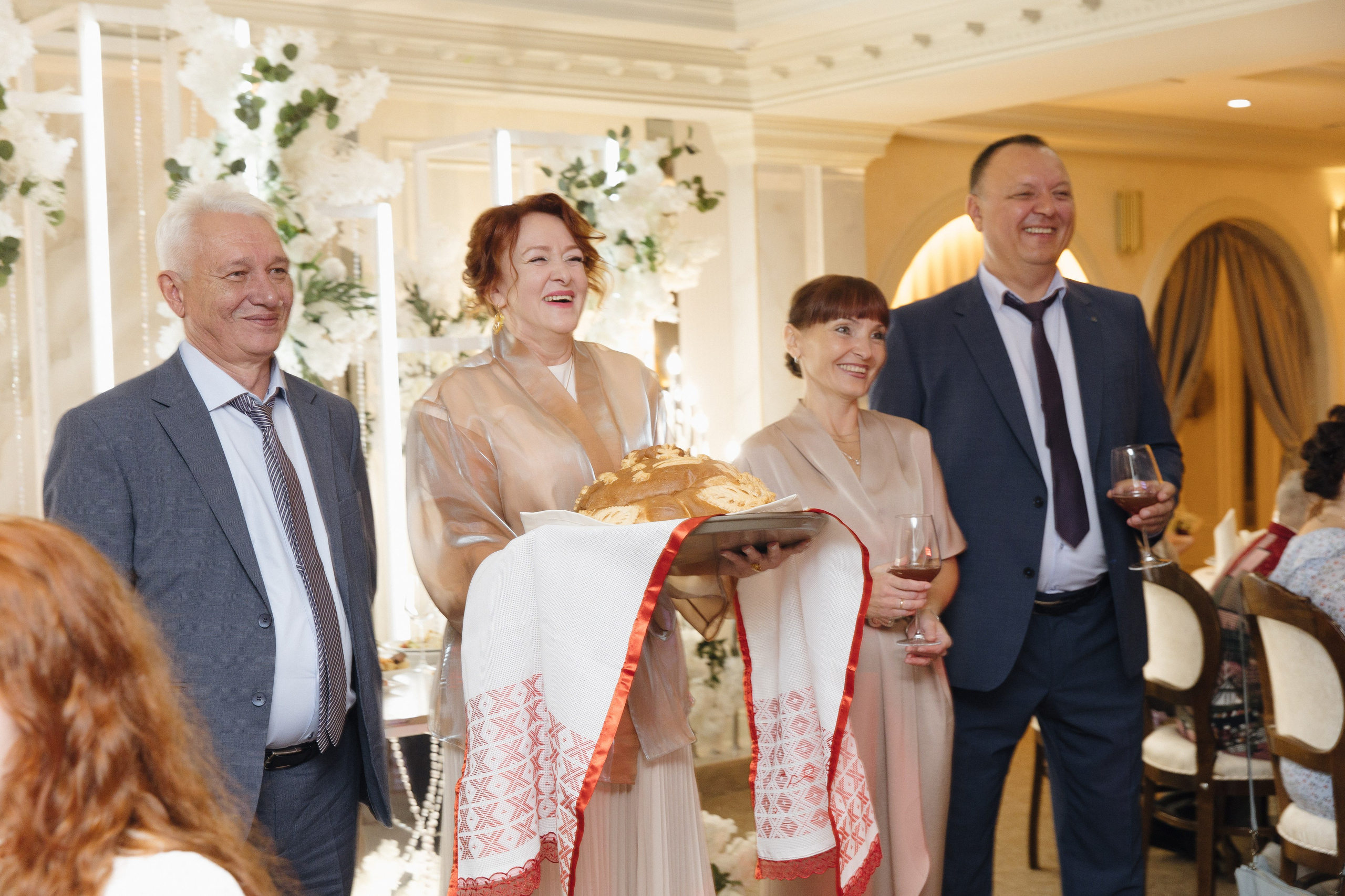 Банкет (Кристина&Алексей). Свадебные фотографы в г. Сургут Маркова Наталья и Замахина Елена