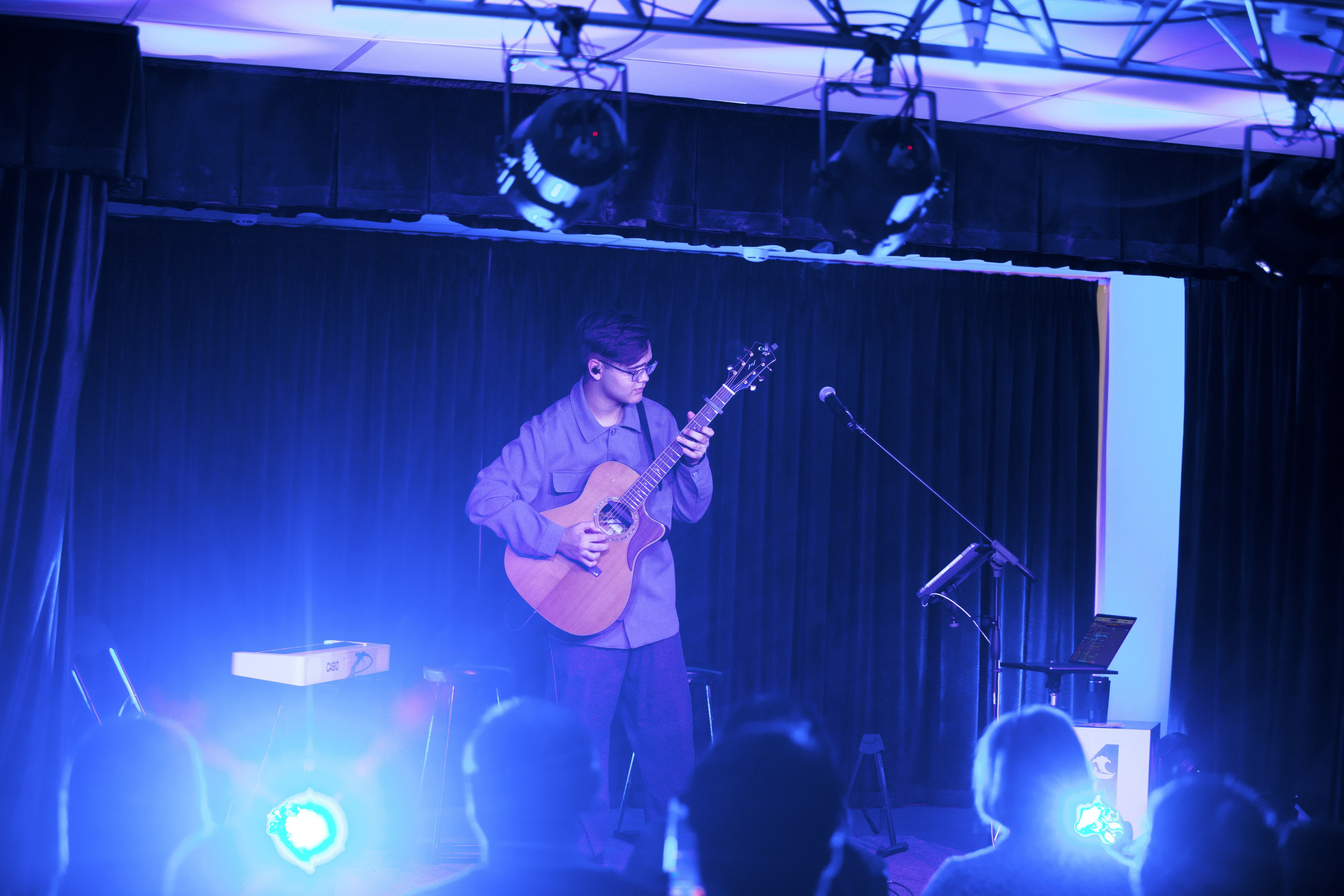 Дамир. Сольный концерт. Design Muginov