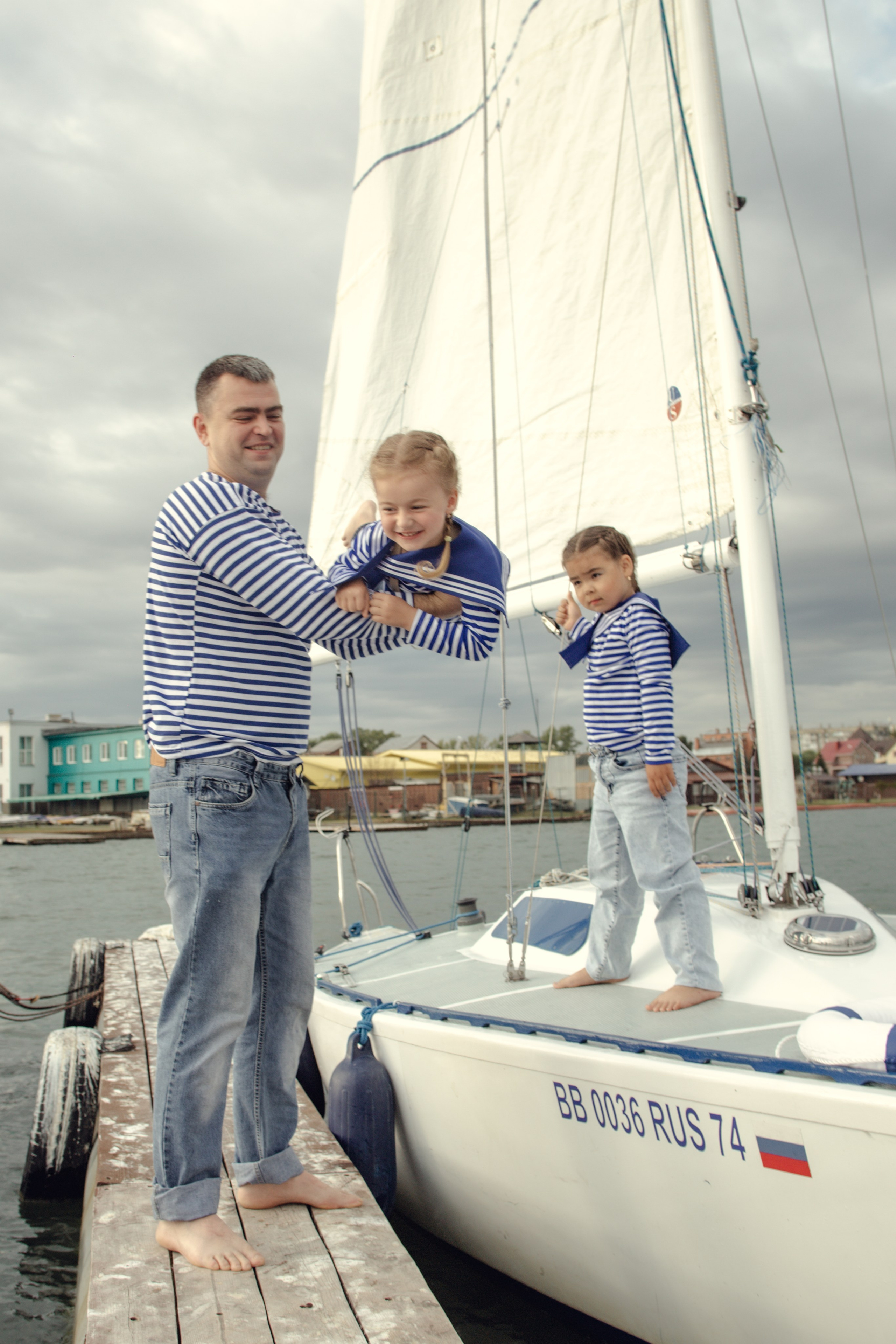 Андрей + Наталья и сестрёнки Вика и Оля. Фотограф Елена Бухонина Челябинск