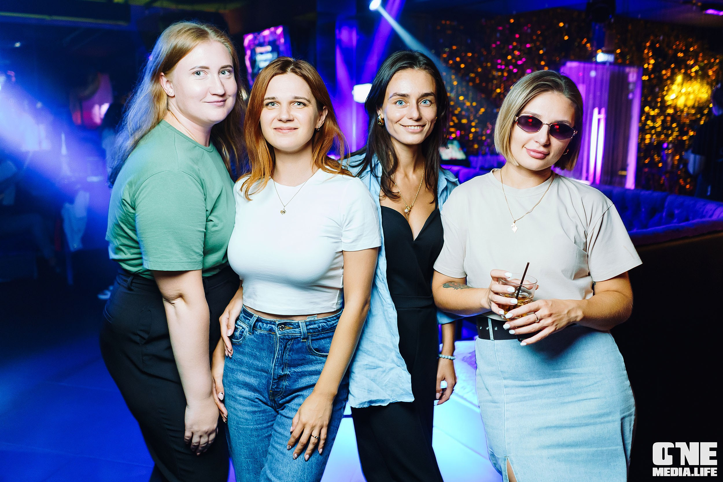 Фоторепортаж из караоке-клуба Эйфория. One Media Life: фоторепортажи, фотоотчеты с мероприятий и заведений