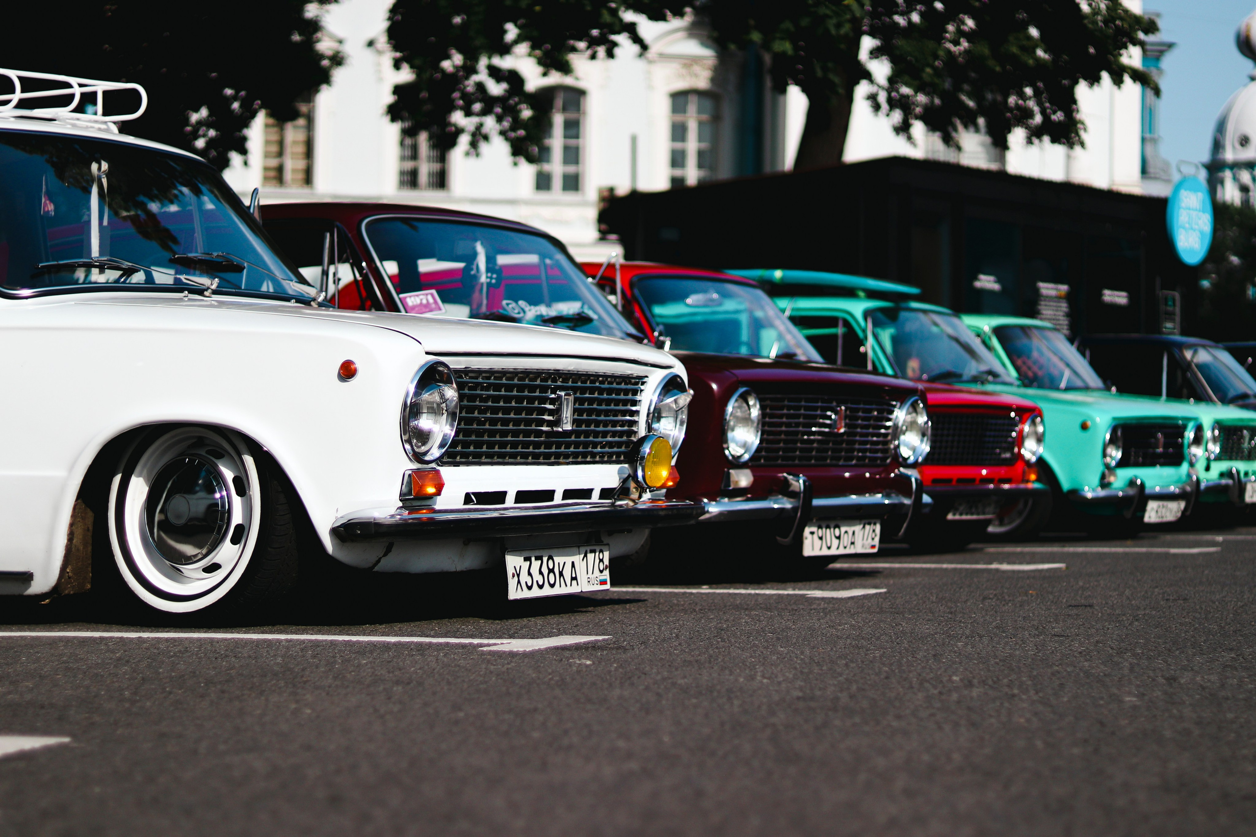 Выставка авто классики. Ивентный фотограф в Санкт-Петербурге Олег Комков