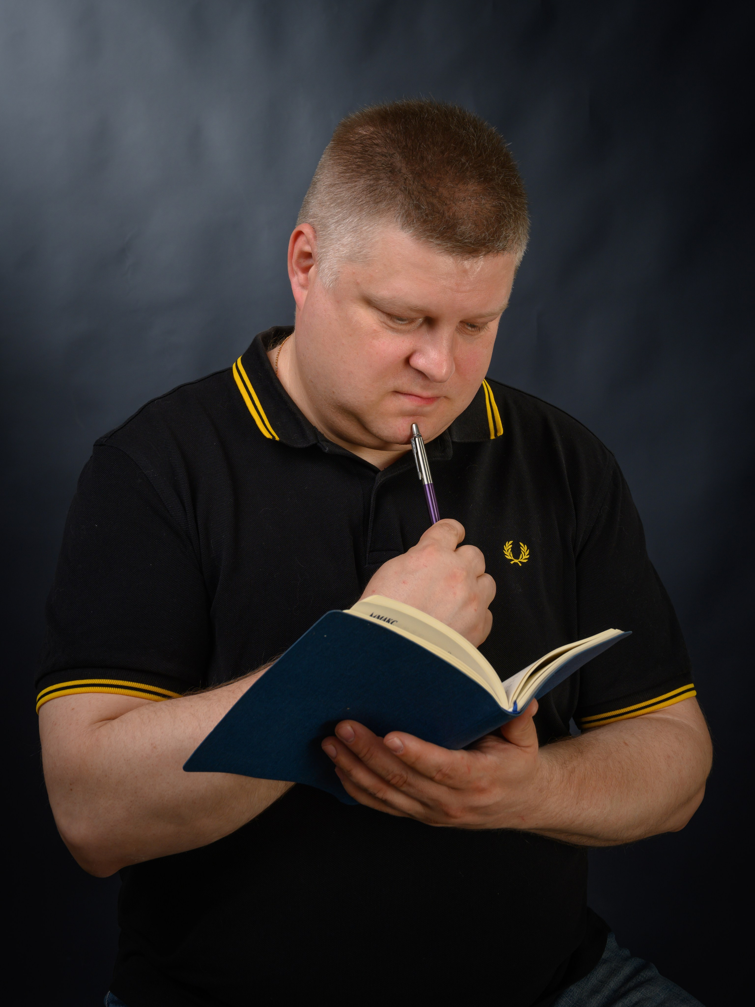 Алексей. Фотосет. Фотограф Андрей Зикеев, фотостудия AzArt Studio в Москве