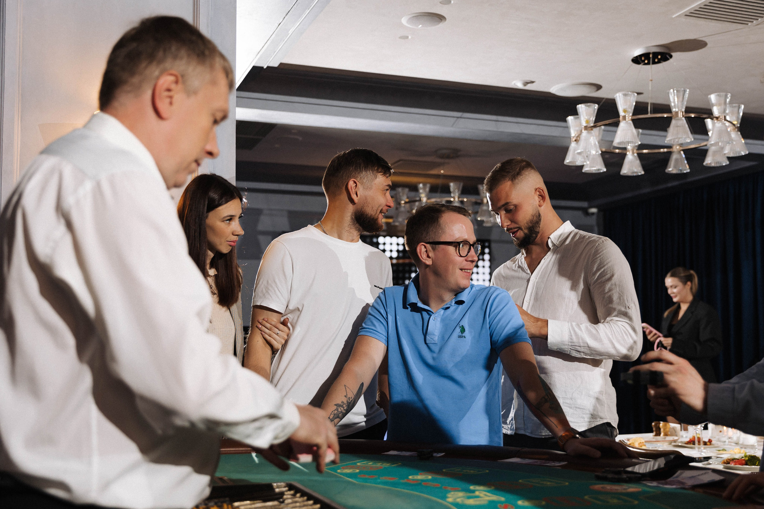 K. Party. Э Т О М Ы