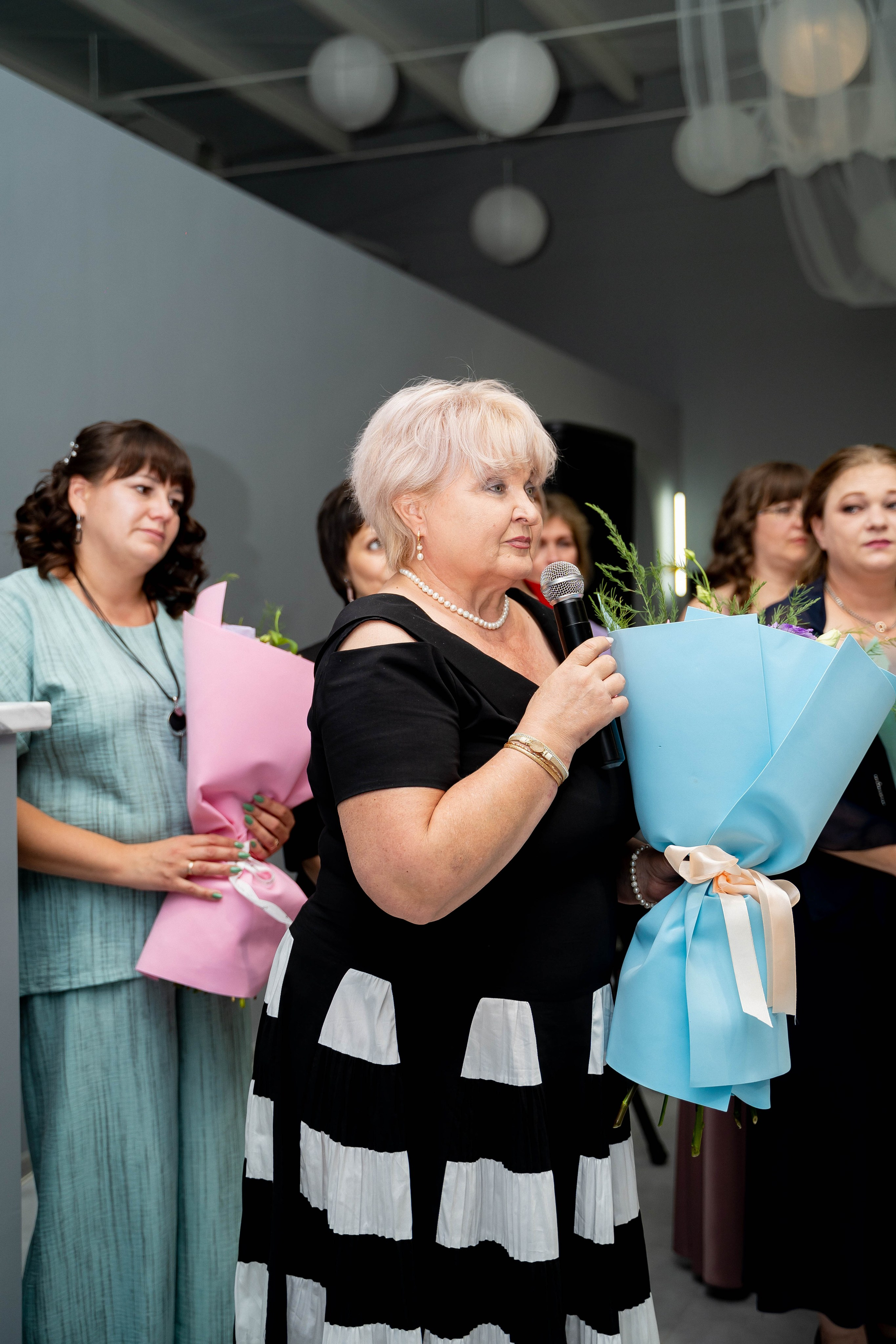 Школа 9 выпуск 2025. Выпускные альбомы в Краснодарском крае