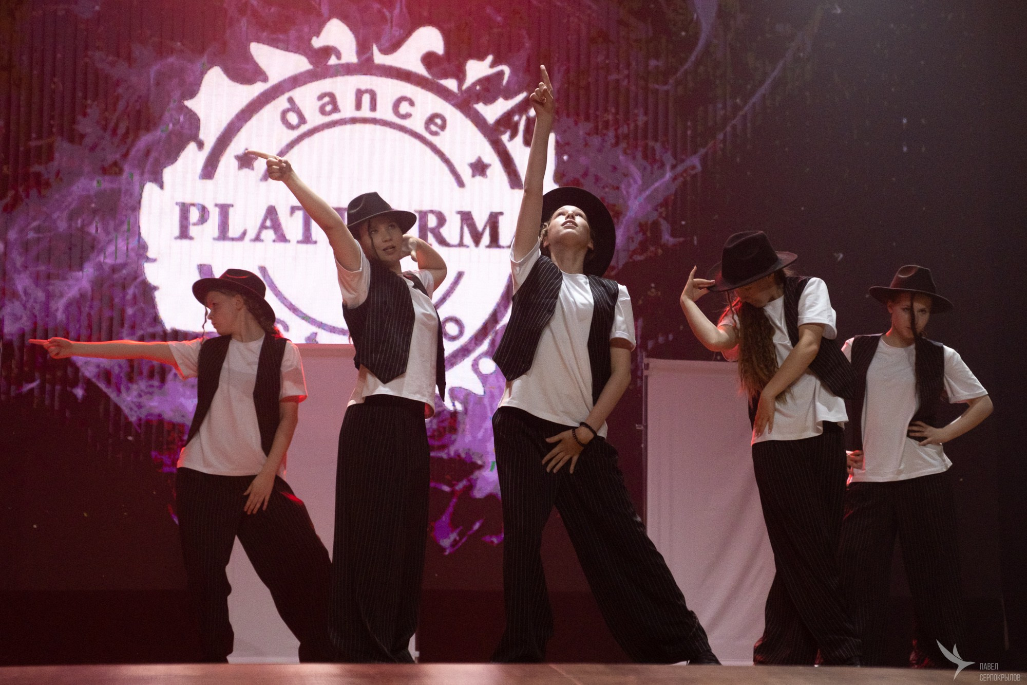 Отчетный концерт студии танцев PLATFORMA. Репортажный фотограф в Казани Павел Серпокрылов