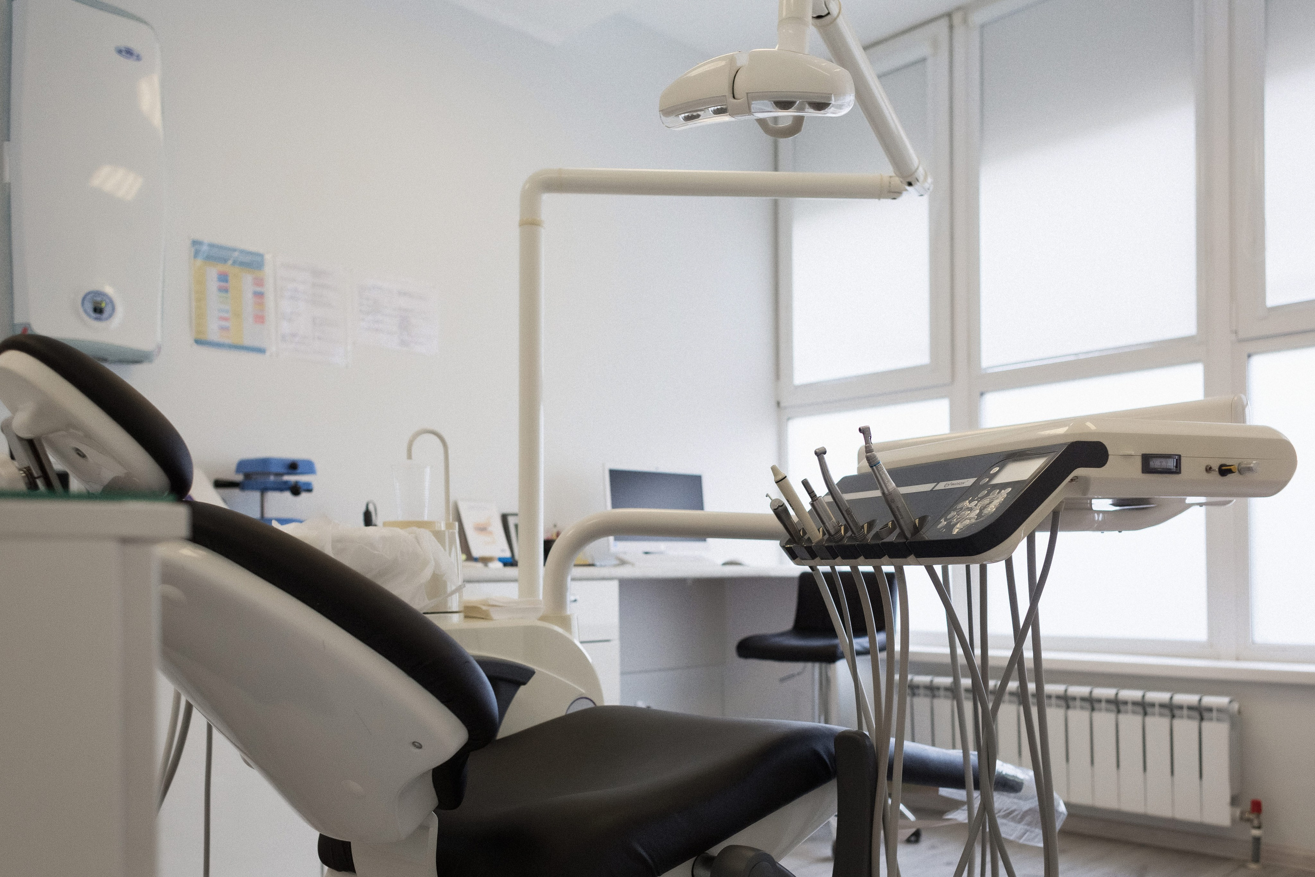 UniverDent: Освещение красоты вашей улыбки фотографом из Таганрога. Свадебный и семейный фотограф в Таганроге Бакарюк Антон