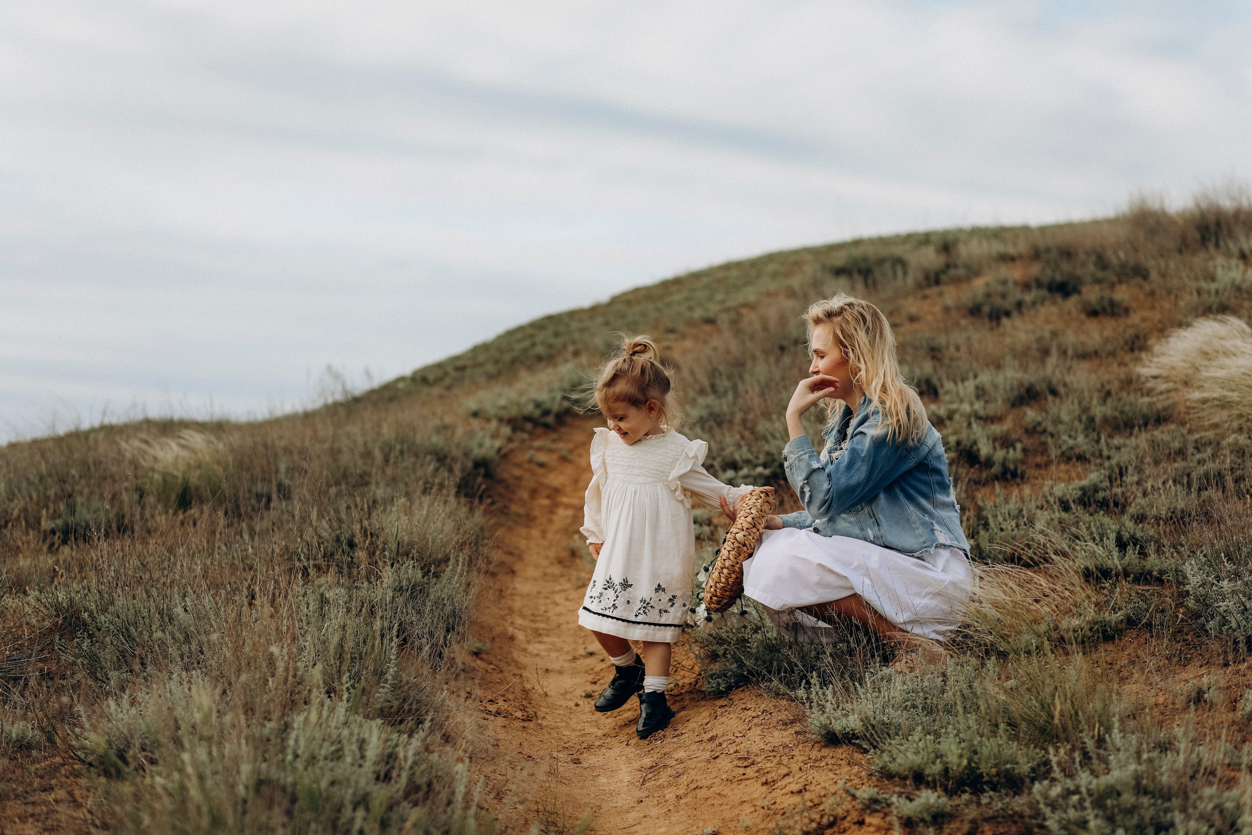 Катя и София. Свадебный фотограф Волгоград и Волжский Евгения Кимлач
