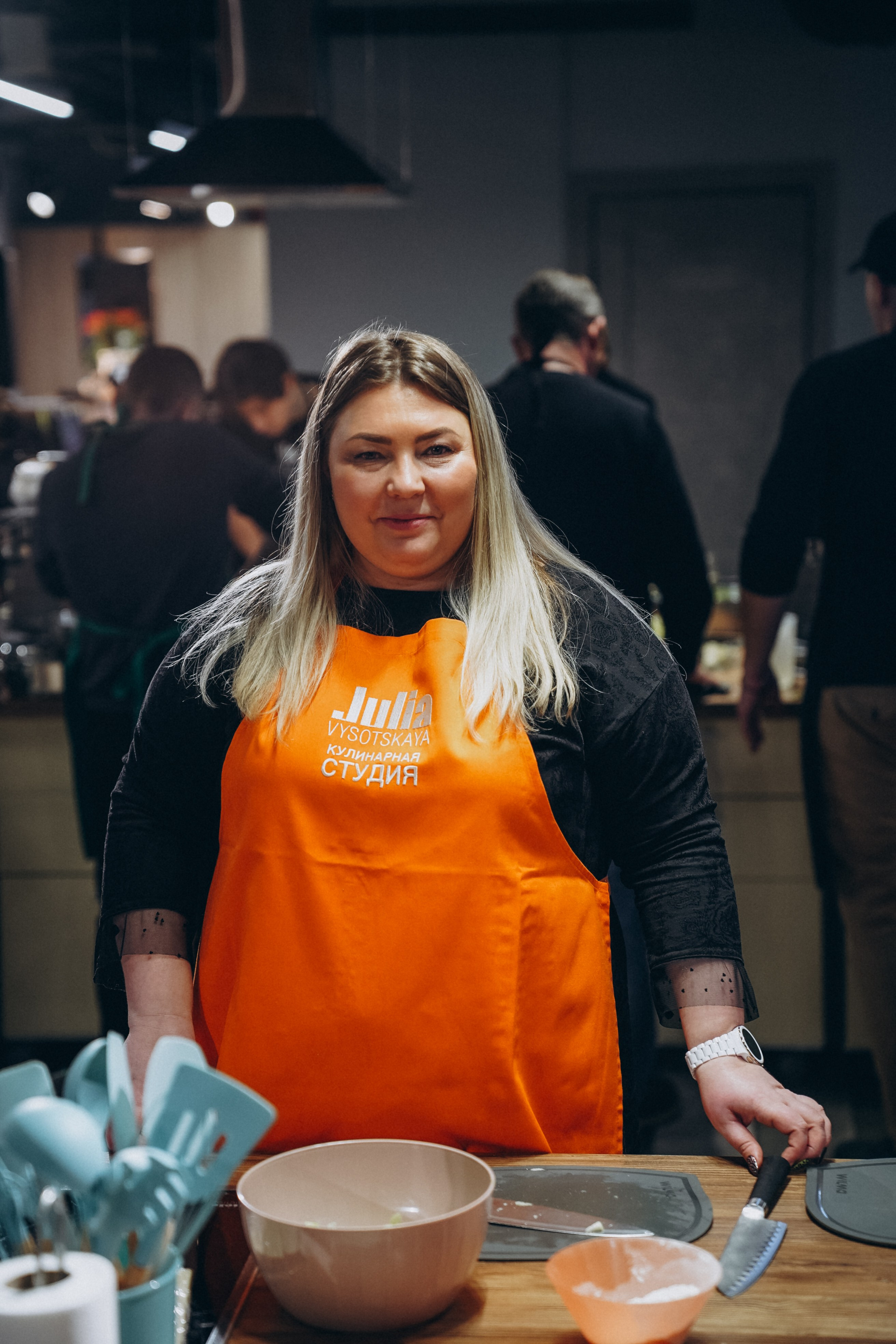 Репортаж с кулинарной студии Юлии Высоцкой. Портретный фотограф в Москве Илья Корненков