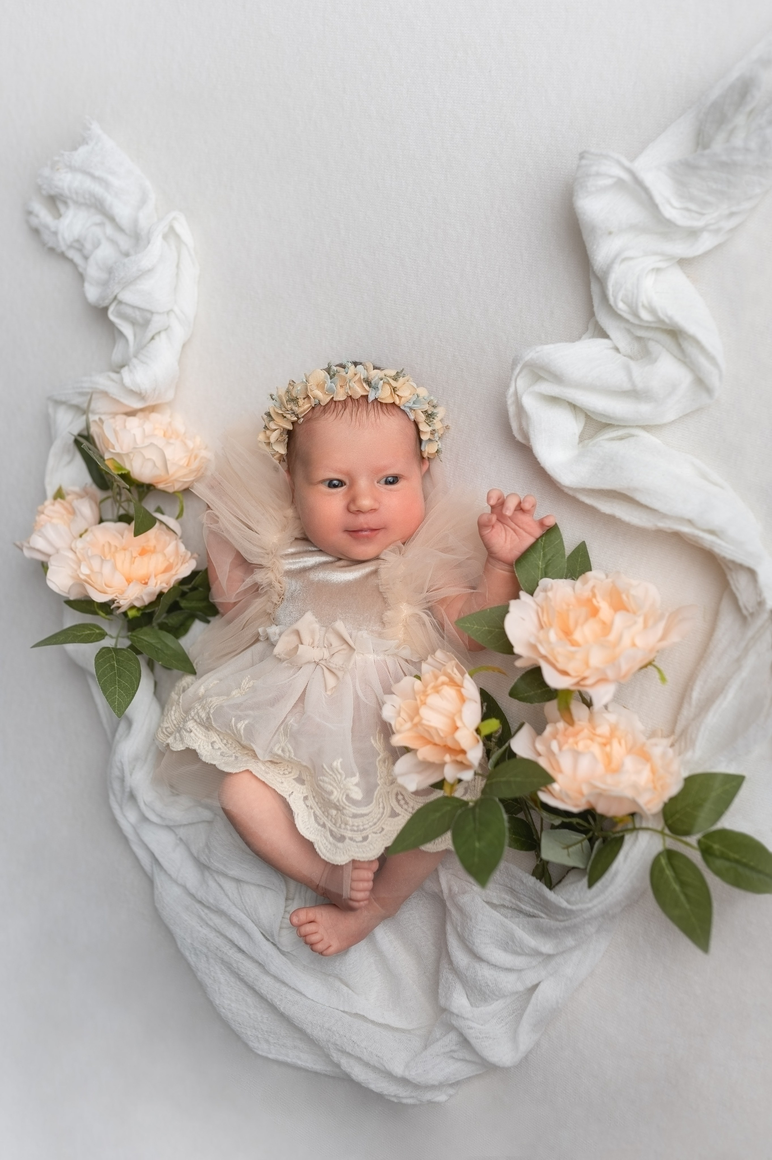 Новорожденные девочки. Детский фотограф в городе Жуковский Алиса Коробанова