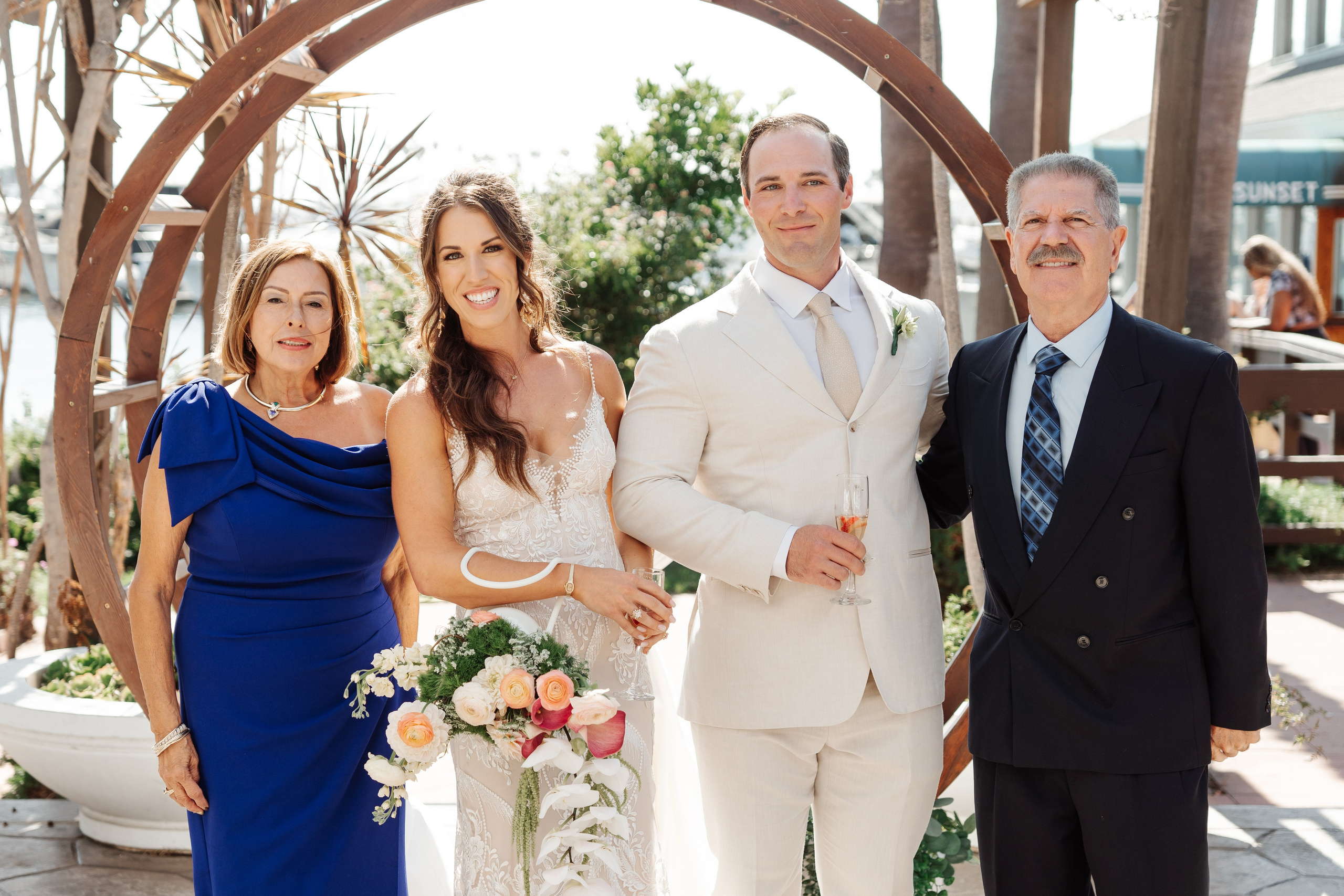 2025-08-16_BryanAmber. Ретушер Зенькевич Света