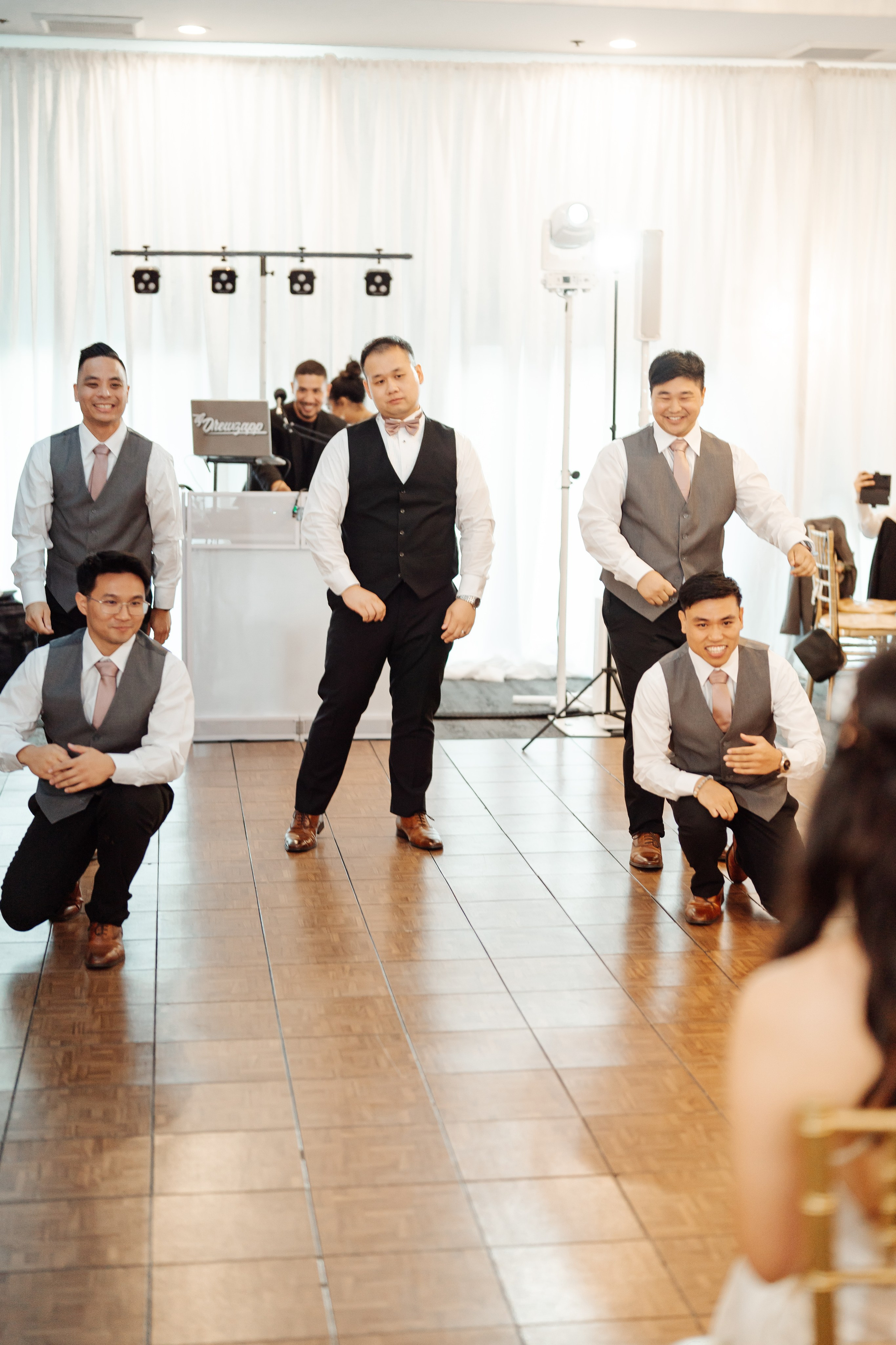 2025-08-16_AndreaChristopher. Ретушер Зенькевич Света