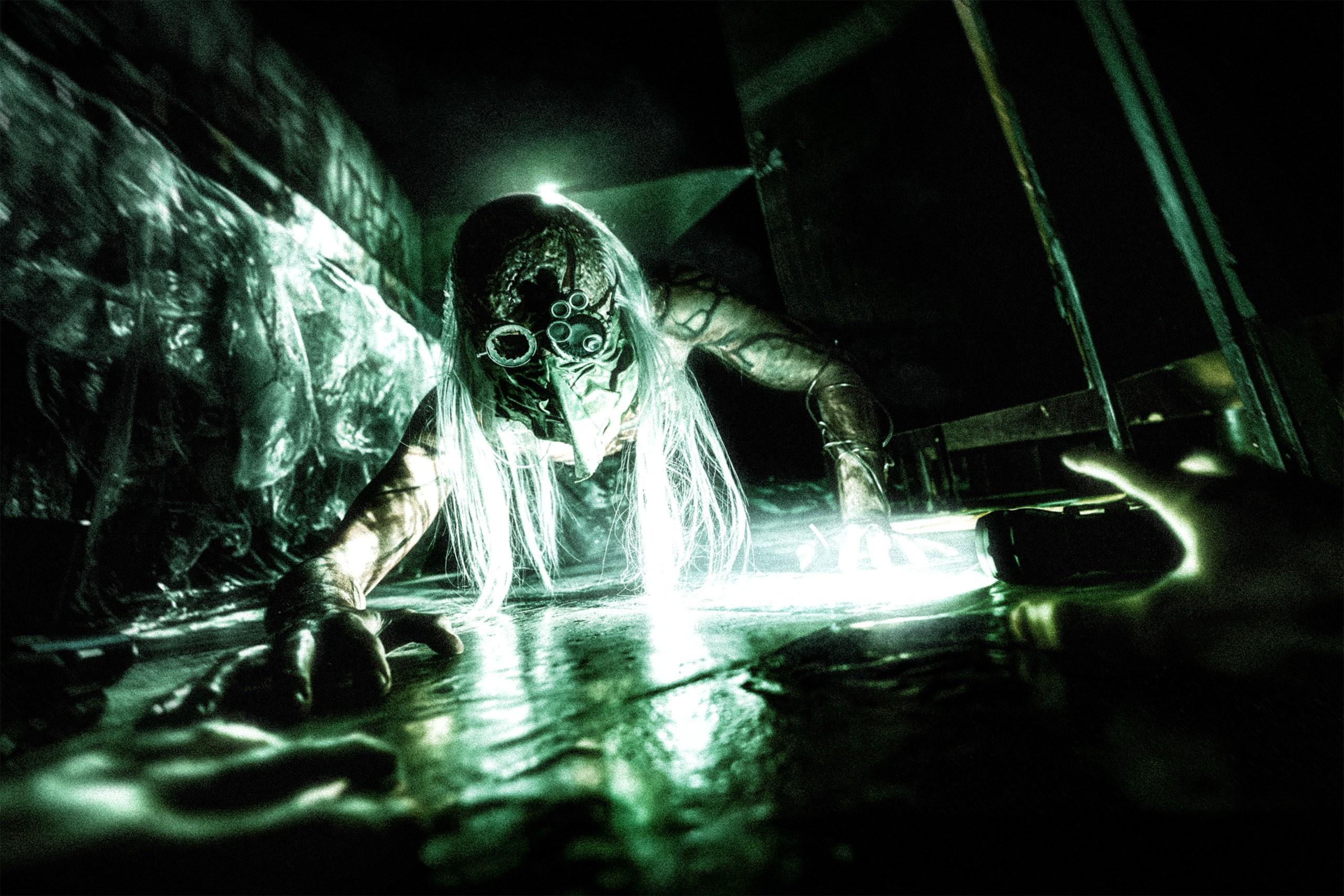 Фотосъёмка для хоррор и экшен квеста. Рекламный фотограф в Москве Алексей Тверяков