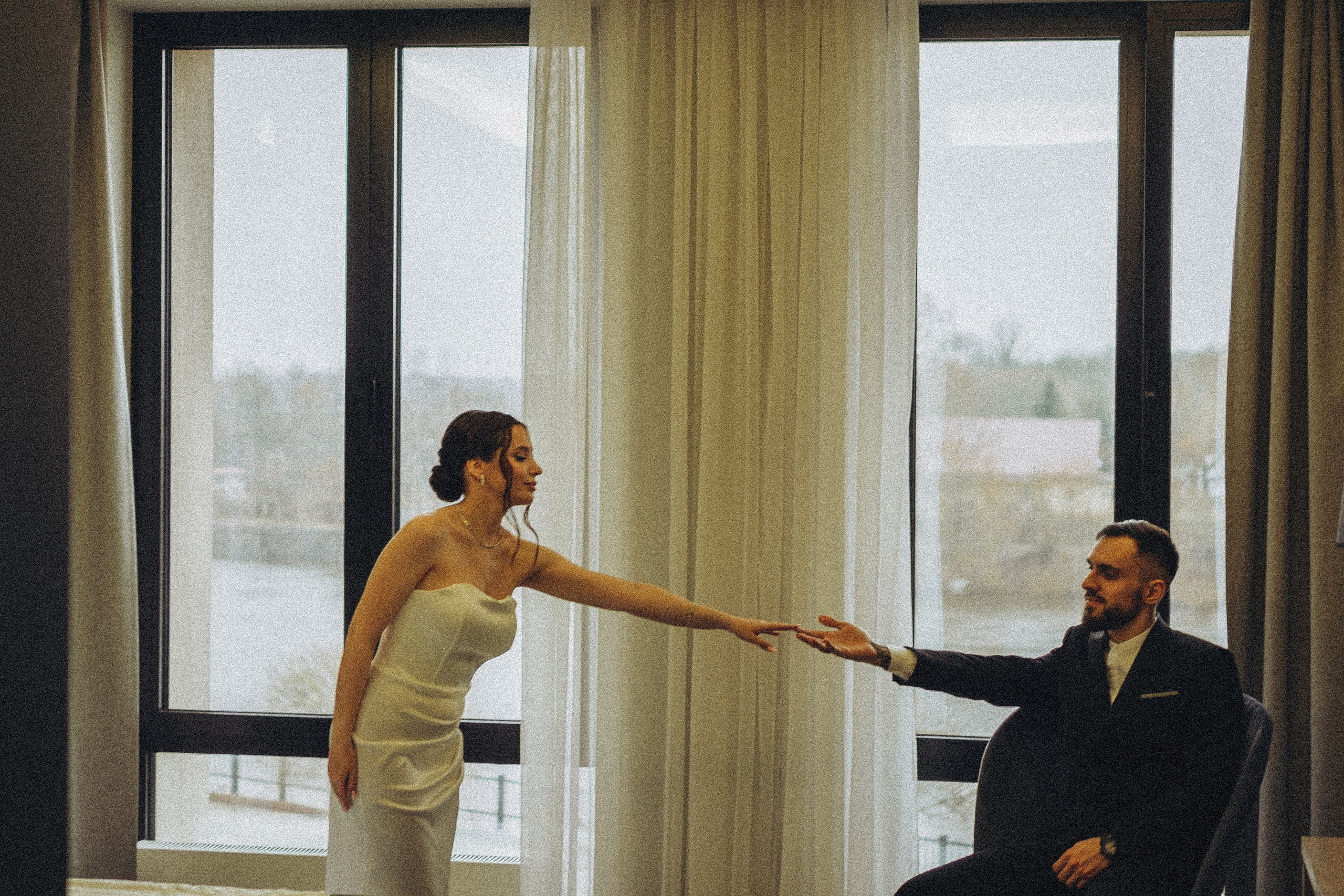 СВАДЕБНАЯ СЬЕМКА СБОРОВ ЖЕНИХА И НЕВЕСТЫ В ОТЕЛЕ И ТАКЖЕ ФОТОСЕССИИЯ В ОТЕЛЕЕ МЕГАПОЛИС БРЯНСК. Профессиональный фотограф, Санкт-Петербург — Виктория Богомолова