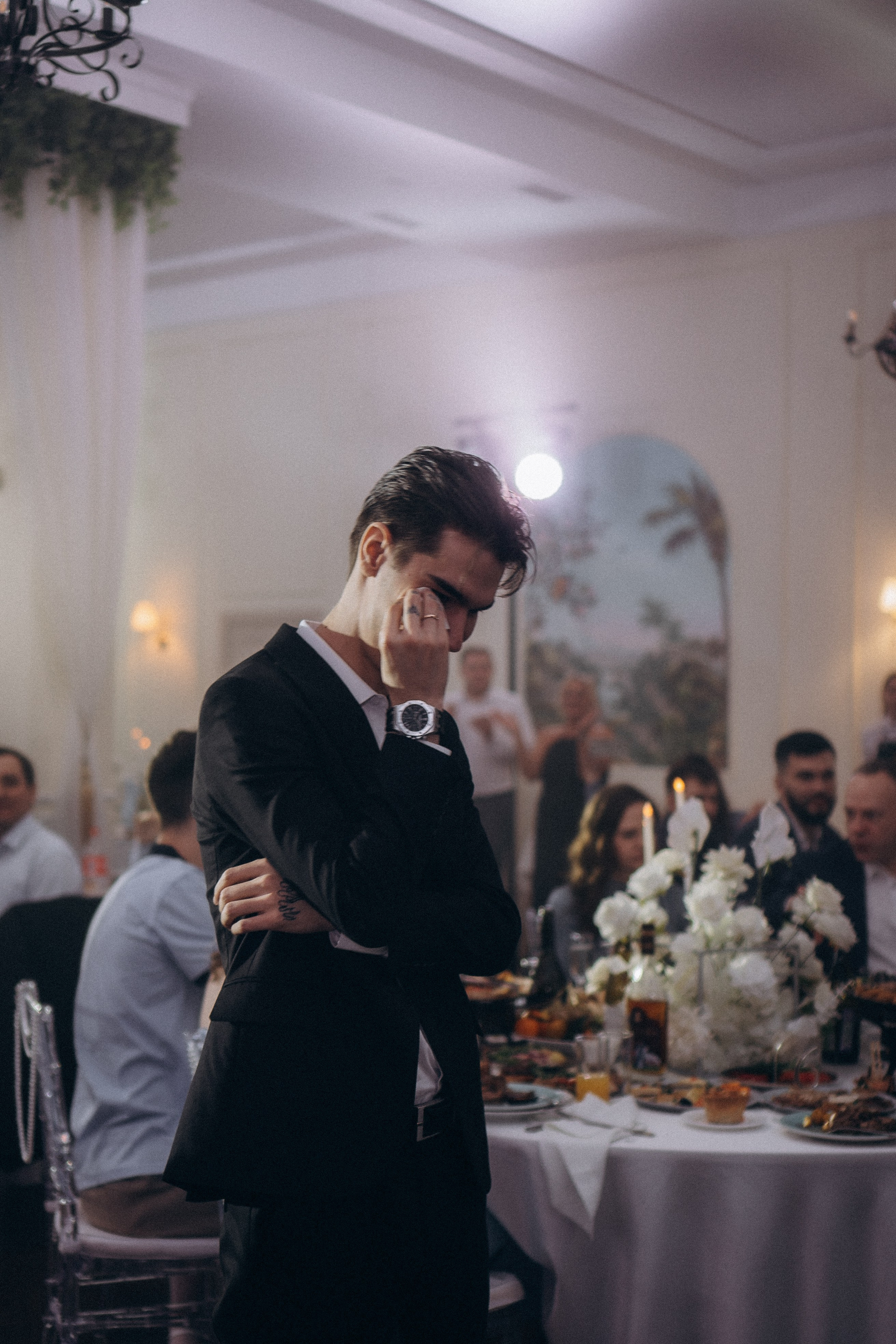 СВАДЕБНАЯ СЬЕМКА СБОРОВ В ОТЕЛЕ И ВЫЕЗД НА ЦЕРЕМОНИЮ (СНЯТО В СИБИРЕ В НИЖНЕВАРТОВСКЕ). Профессиональный фотограф, Санкт-Петербург — Виктория Богомолова