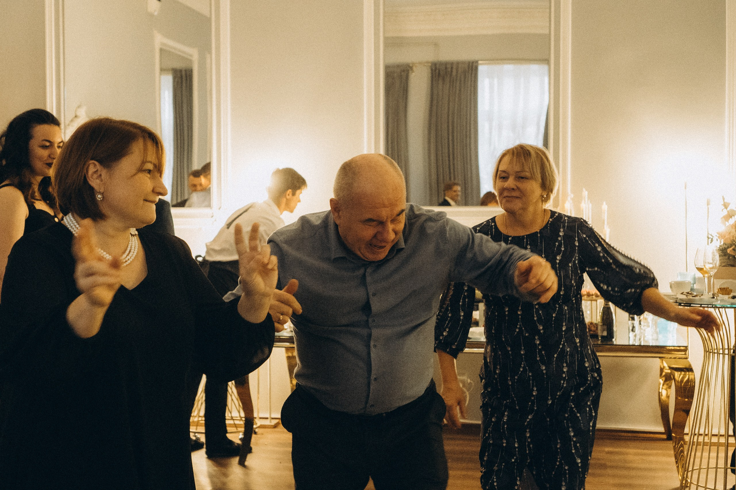 СЬЕМКА РЕПОРТАЖ В ЗАГСЕ (2 ДВОРЕЦ). Профессиональный фотограф, Санкт-Петербург — Виктория Богомолова