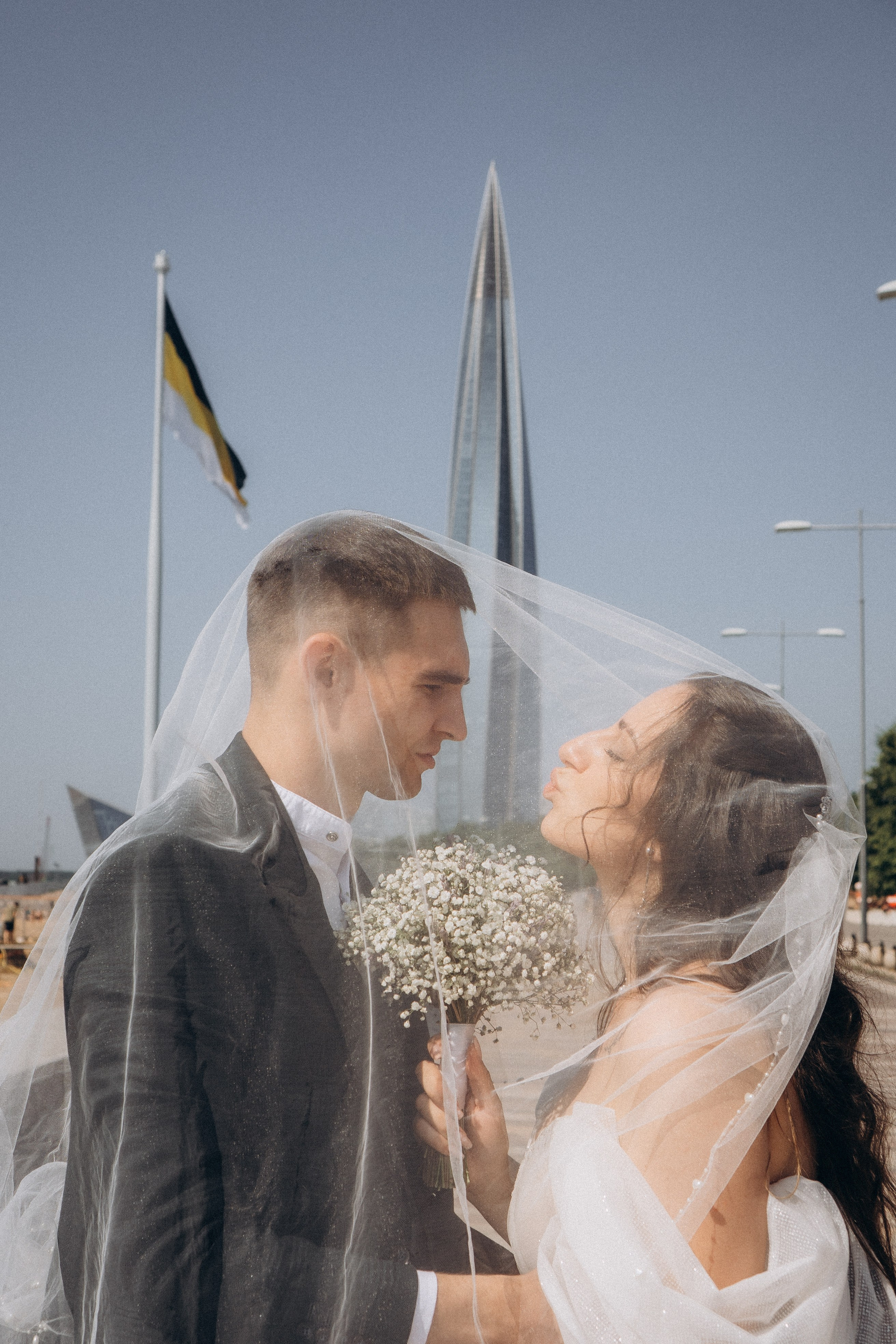 СВАДЕБНАЯ СЬЕМК В ПАРКЕ 300-ЛЕТИЯ. Профессиональный фотограф, Санкт-Петербург — Виктория Богомолова