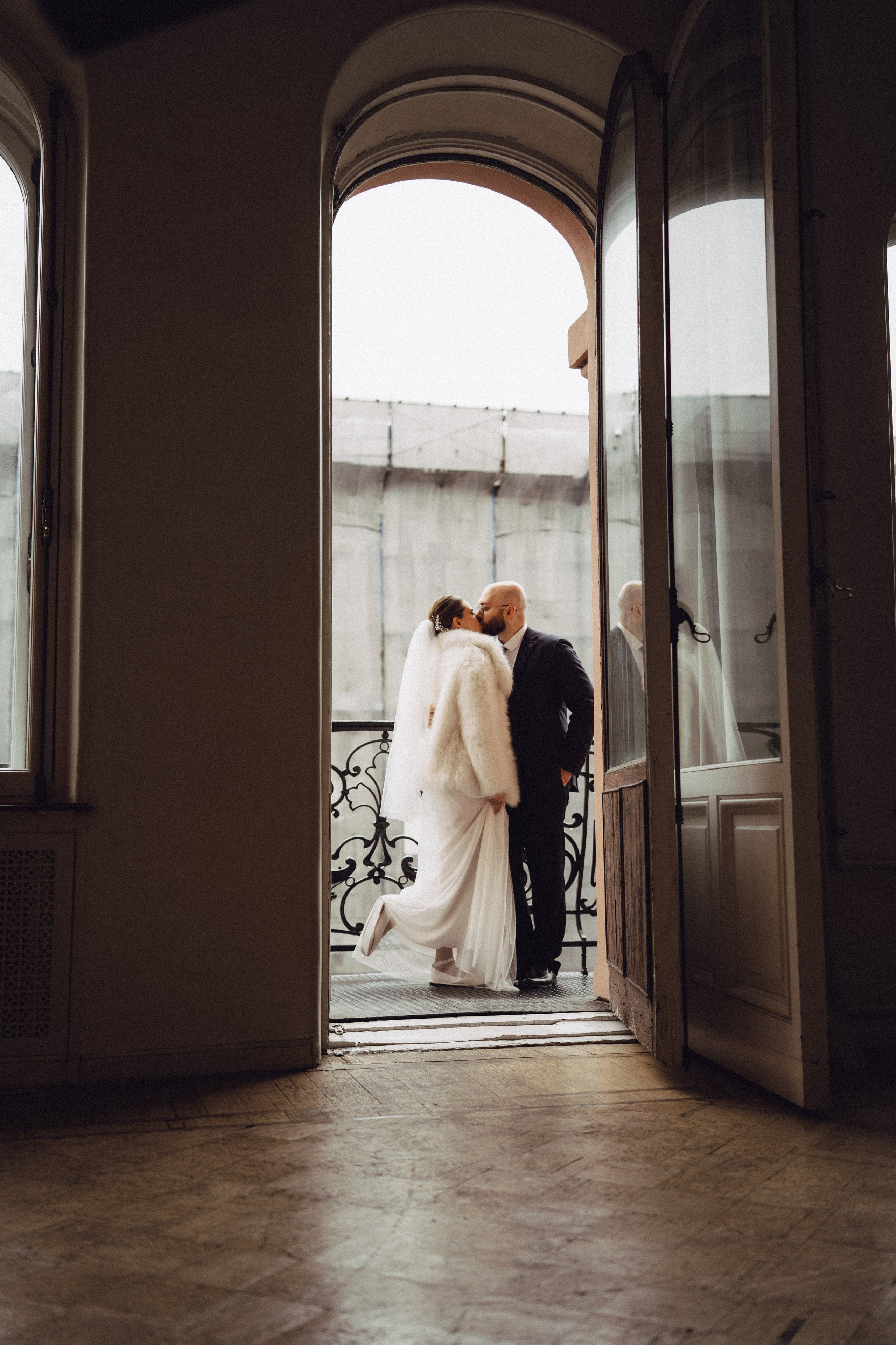 СВАДЕБНАЯ СЬЕМКА ВО ВТОРОМ ДВОРЦЕ (ДЕКАБРЬ) ТАКЖЕ СЬЕМКА В СТУДИИ НА ЧЕРНЫШЕВСКОЙ. Профессиональный фотограф, Санкт-Петербург — Виктория Богомолова