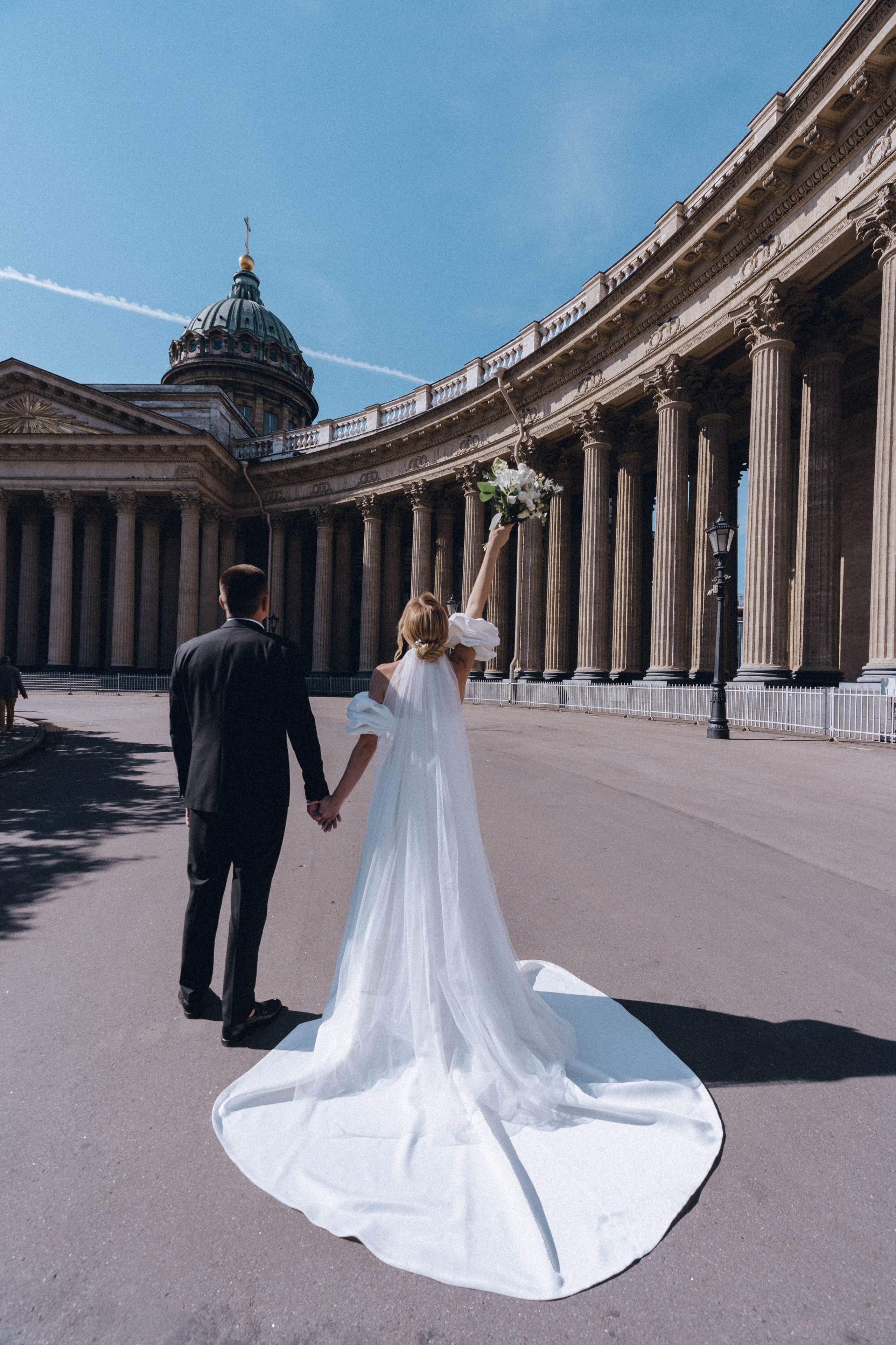 СВАДЕНБНАЯ СЬЕМКА НА КАТЕРЕ ПО КАНАЛАМ САНКТ-ПЕТЕРБУРГА И В АКВАТОРИИ НЕВЫ. Профессиональный фотограф, Санкт-Петербург — Виктория Богомолова