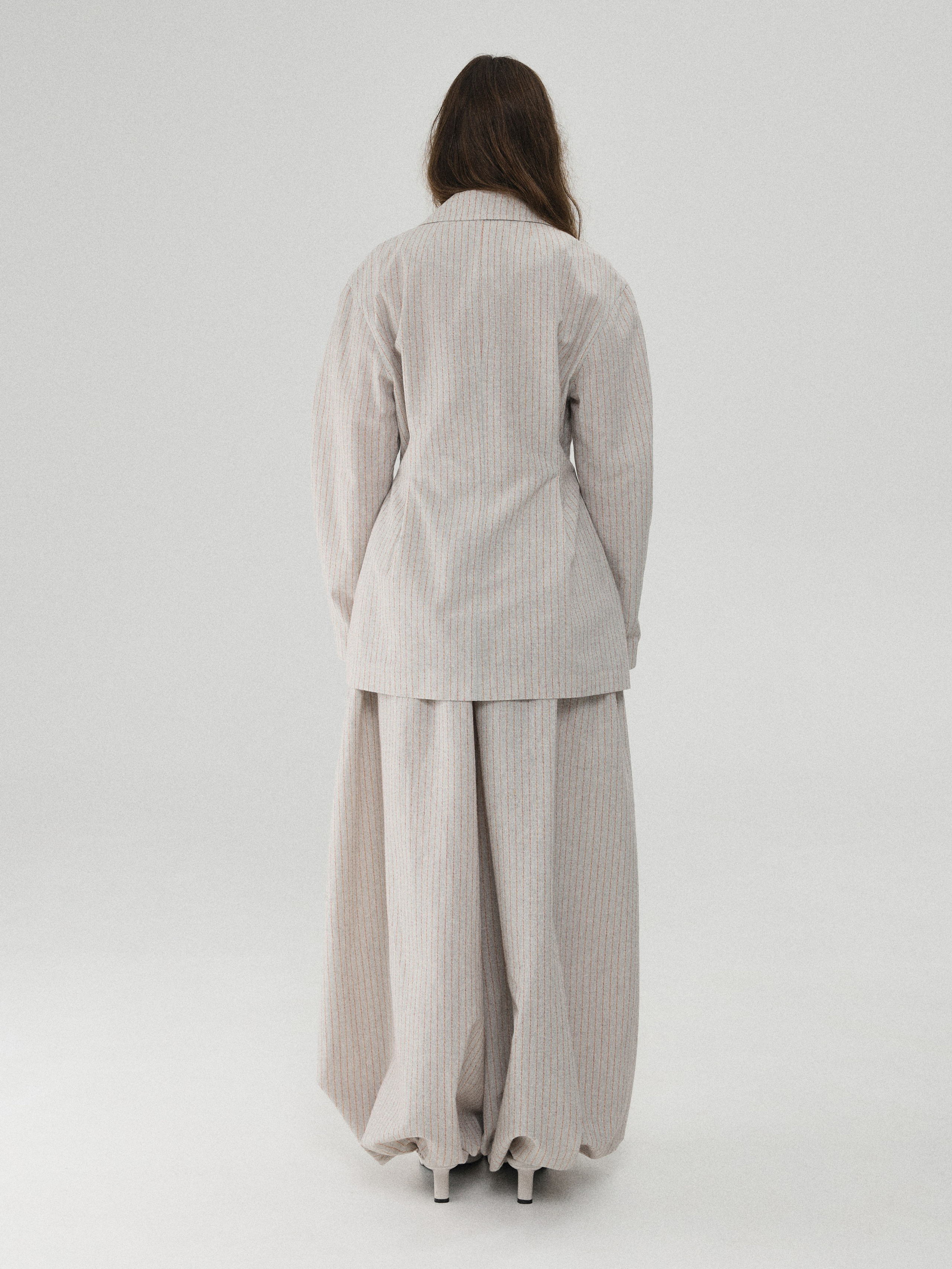 57 Atelier. Фотограф в Москве и Сургуте Алла Лесовая. Снимаю каталог для брендов и индивидуальные портреты для людей