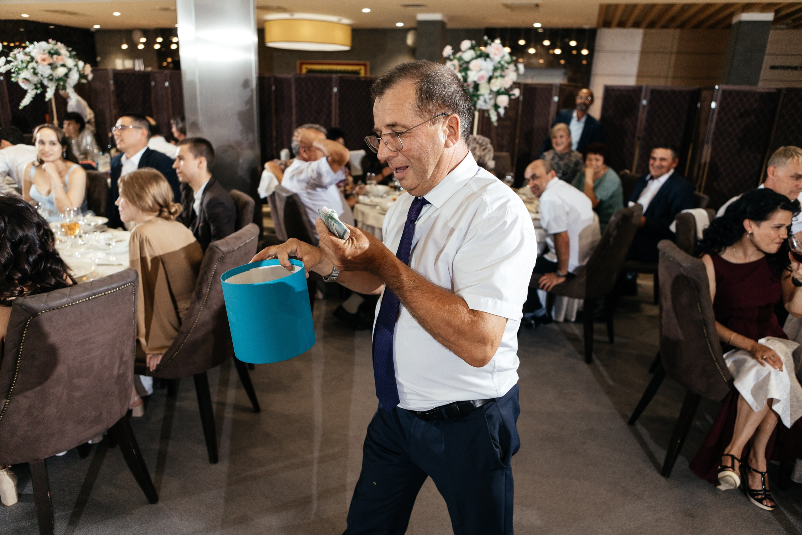 Свадебный фотограф Уфа — Руслан ГабдлисламовЖивые эмоции, красивые кадры, воспоминания на всю жизнь.Работаю по всей Республике Башкортоста. Свадебный фотограф Уфа Руслан Габдлисламов