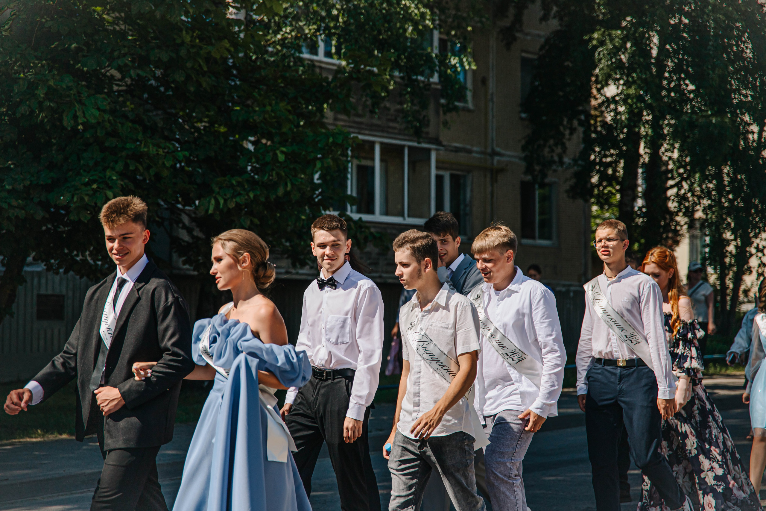 Выпускной 11 классов 2024 Невель. Фотограф Дарья Маташкова