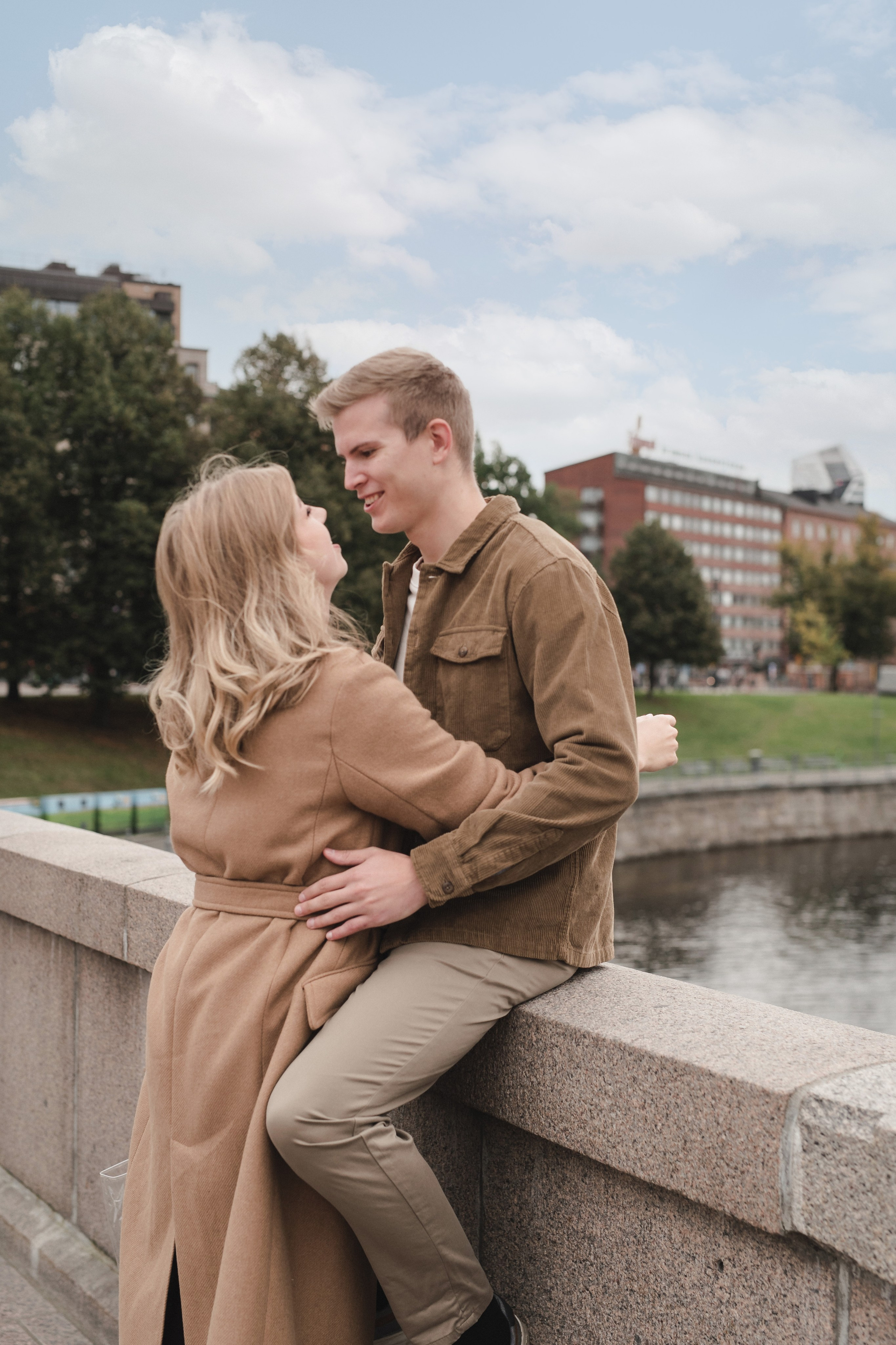 Emilia and Ettu. Family and content photographer