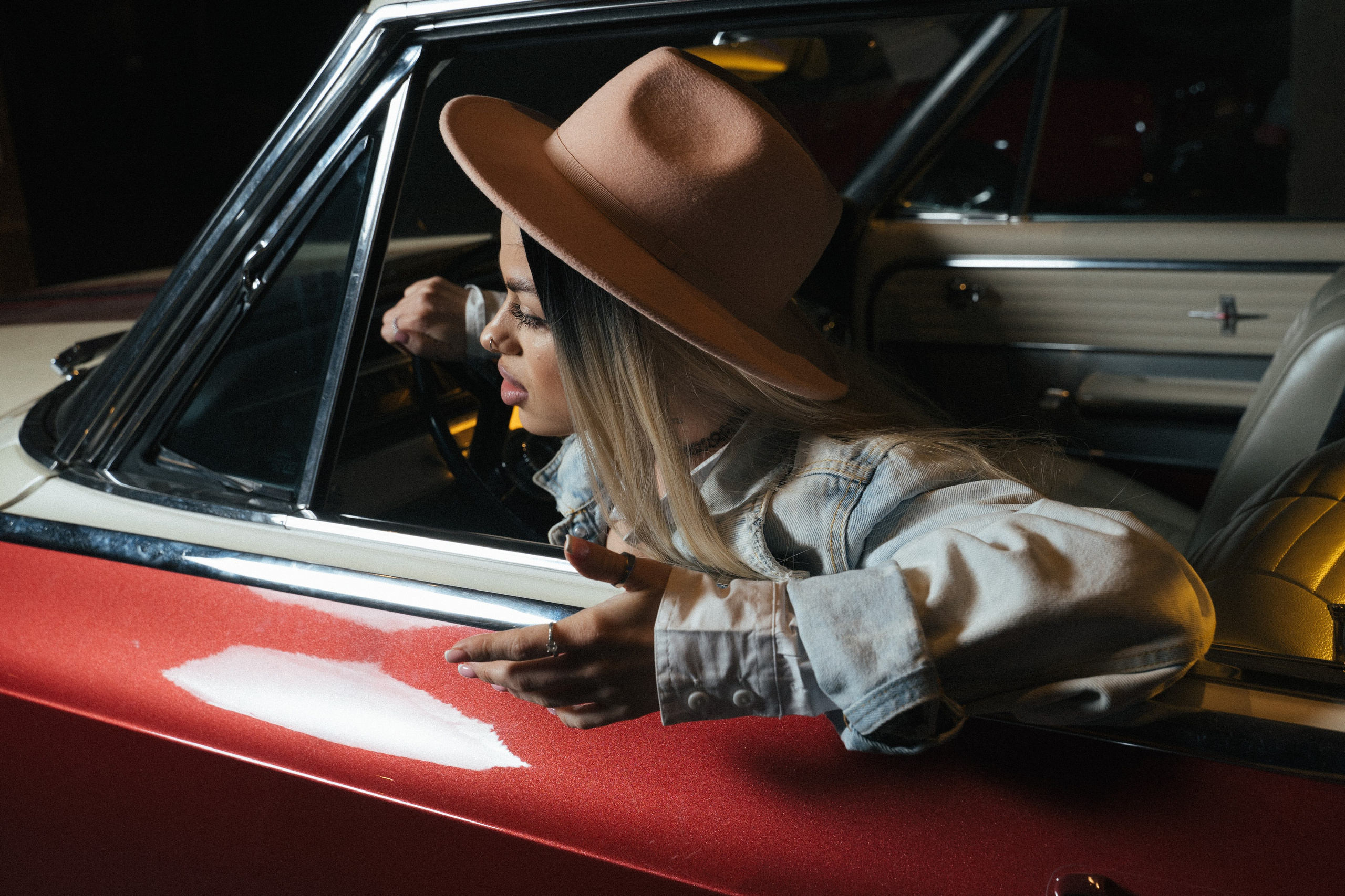 Фотосессия Ретро Cars. Свадебный и портретный фотограф в Москве Гудумак Евгений