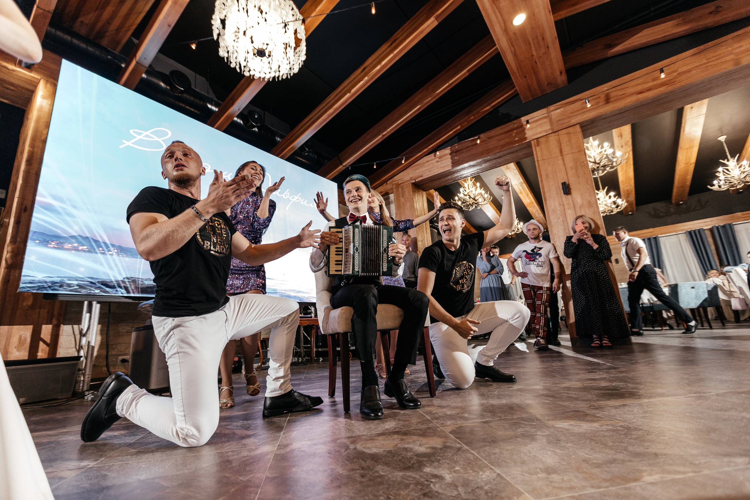 Свадебный фотограф Уфа — Руслан ГабдлисламовЖивые эмоции, красивые кадры, воспоминания на всю жизнь.Работаю по всей Республике Башкортоста. Свадебный фотограф Уфа Руслан Габдлисламов