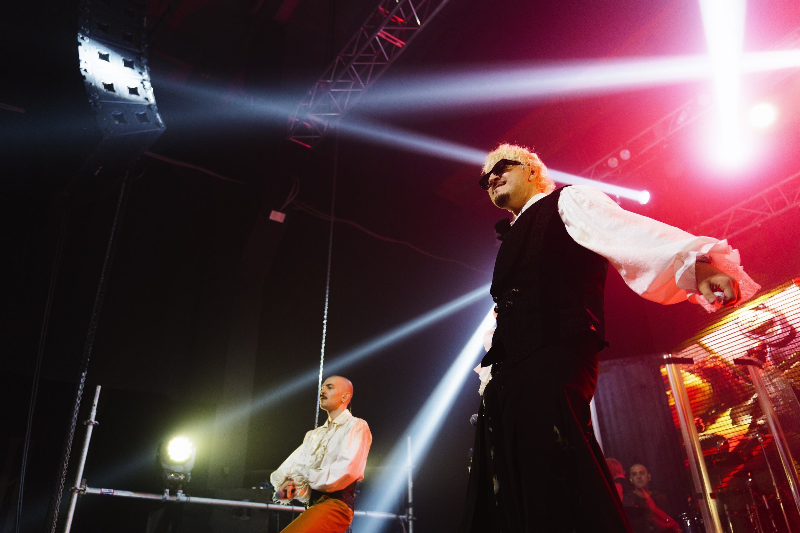 SQWOZ BAB. Концертный фотограф в Перми, Москве и Екатеринбурге Максим Шибаков