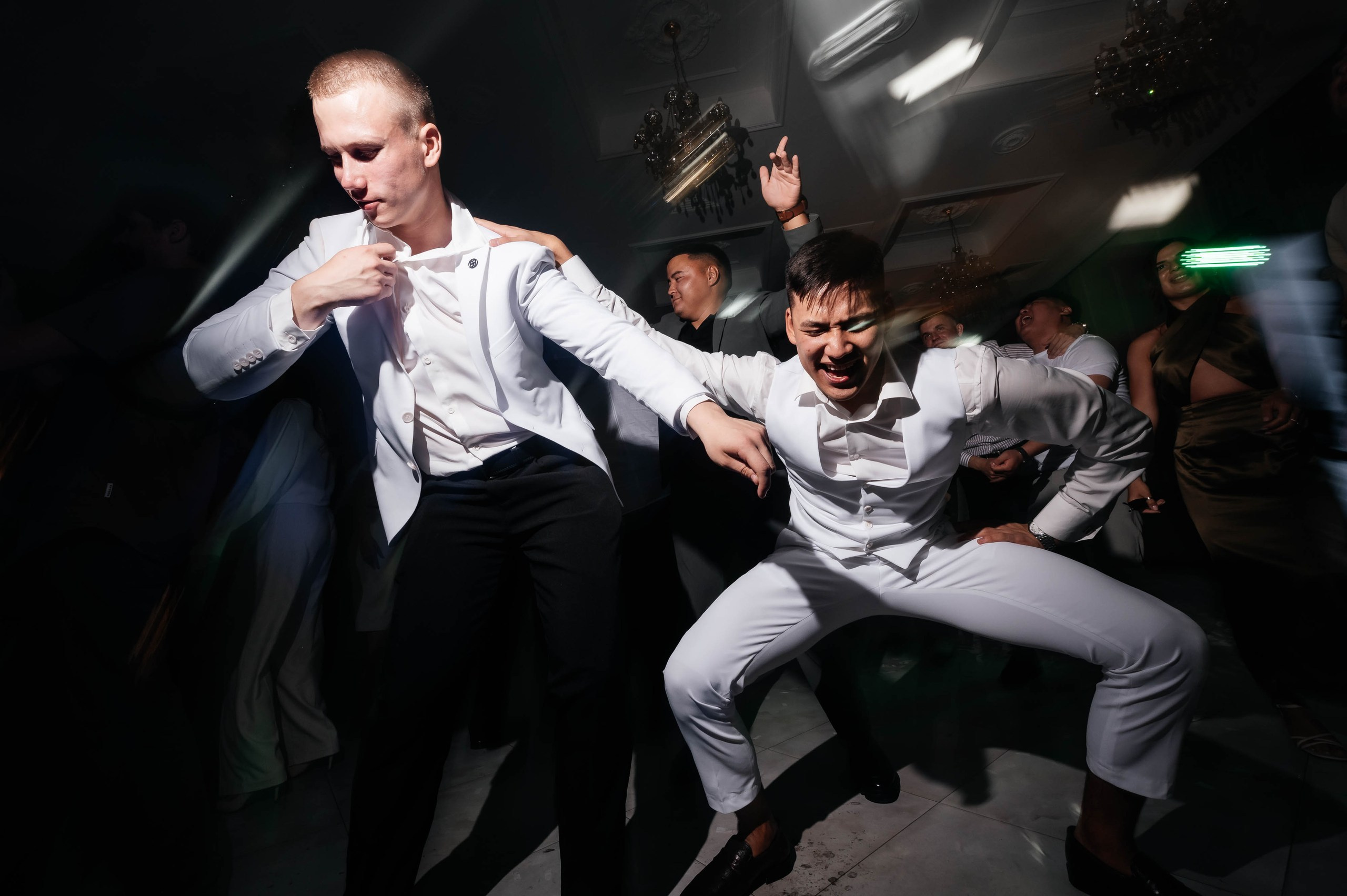 Виктор и Виктория. Свадебный фотограф Владимир Рябков