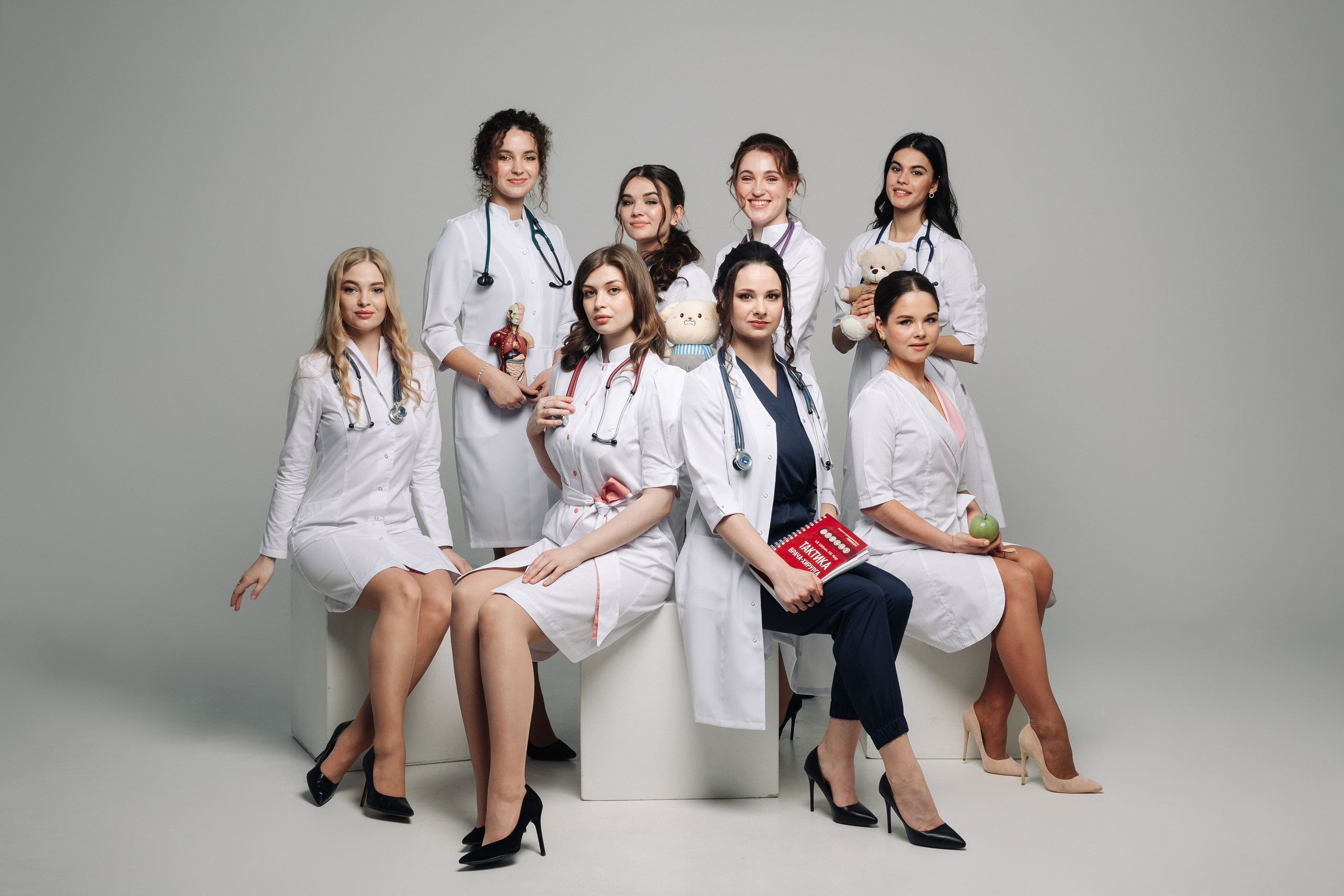 Студия VS. Импульсный свет. Портретный фотограф в Иваново Виталий Павлинский