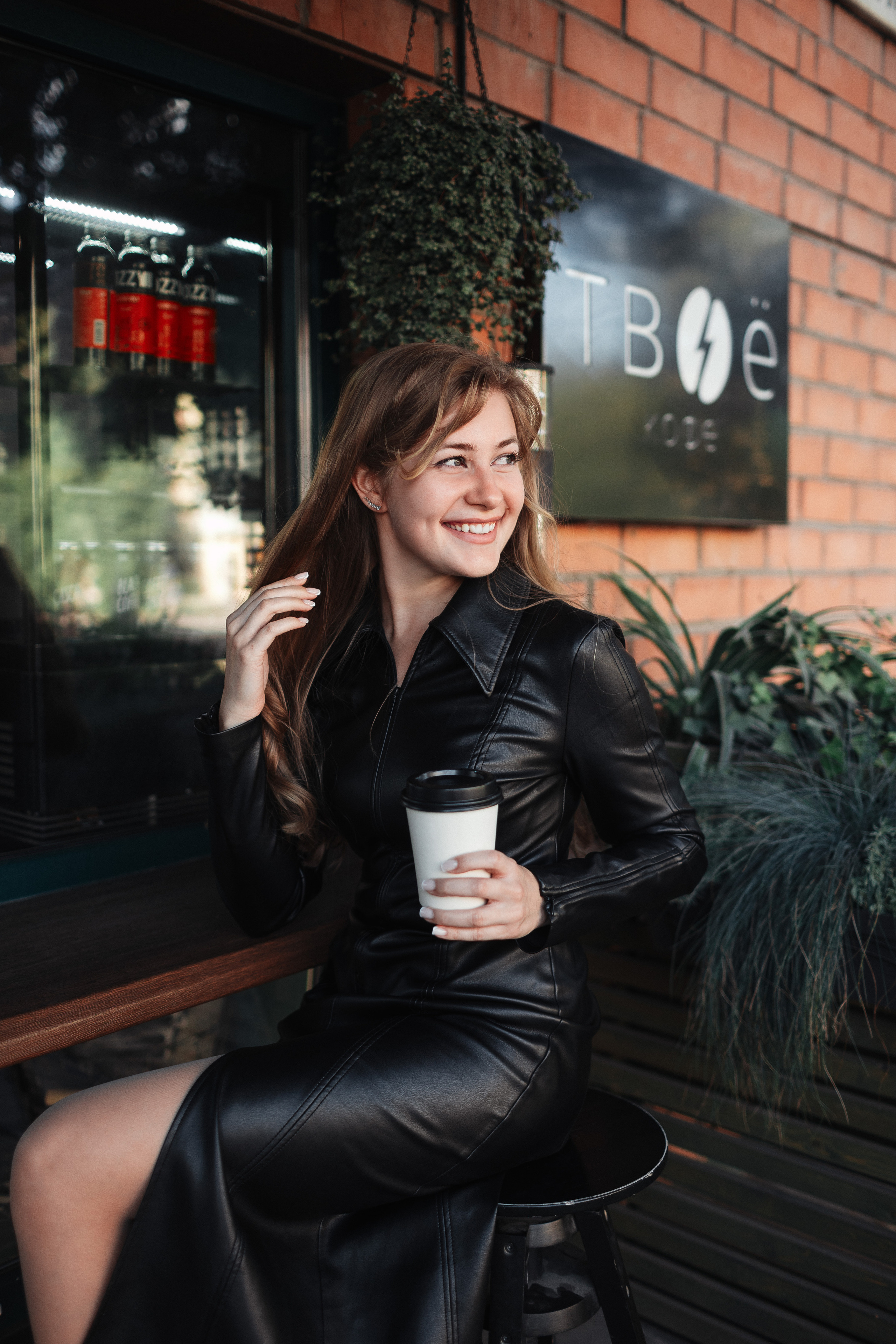 фотосессия с кофе портрет кофейня улыбка эмоции павлинский иваново